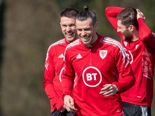 Chamarra de entrenamiento adidas Condivo Selección Nacional de Gales