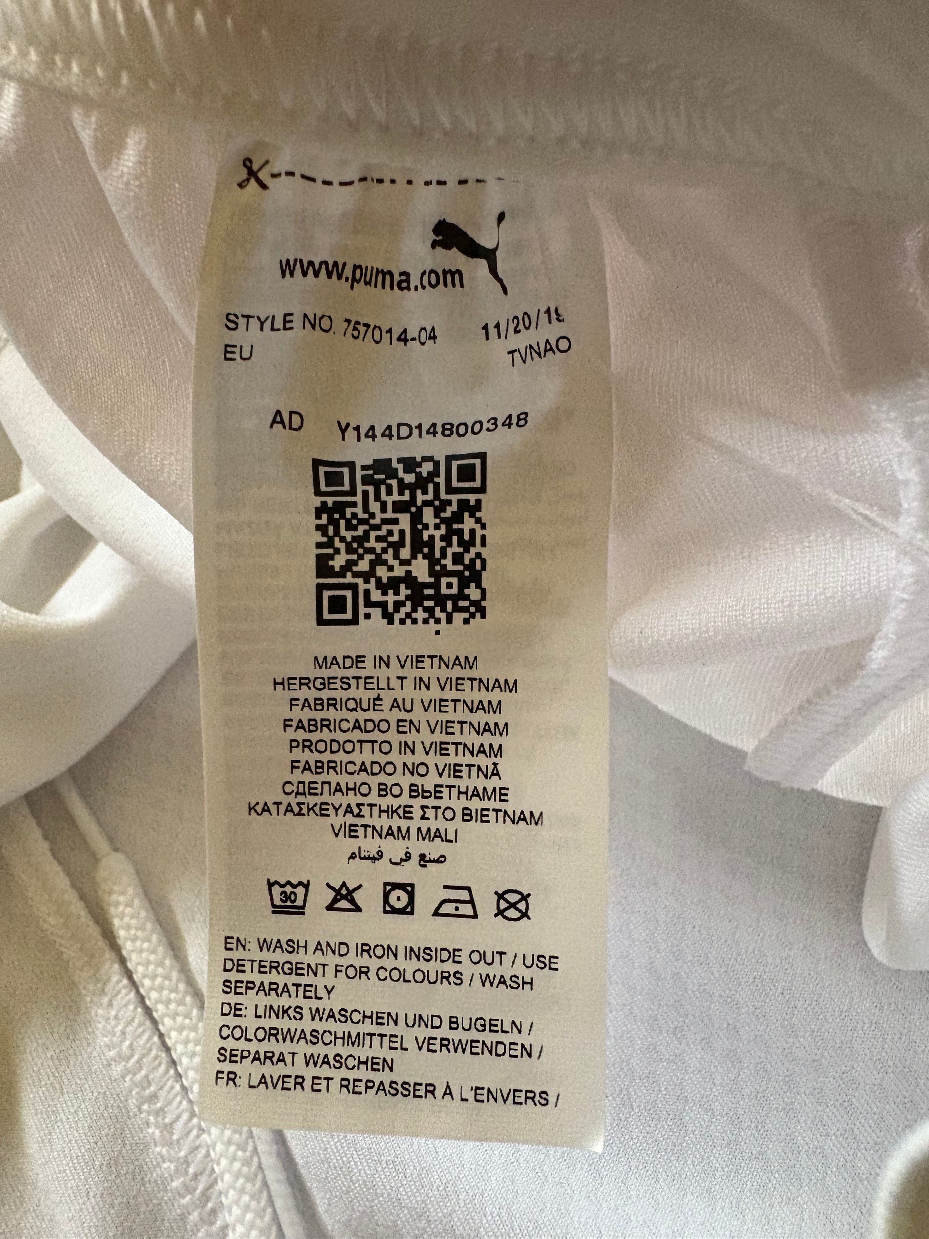 Shorts local versión jugador Manchester City