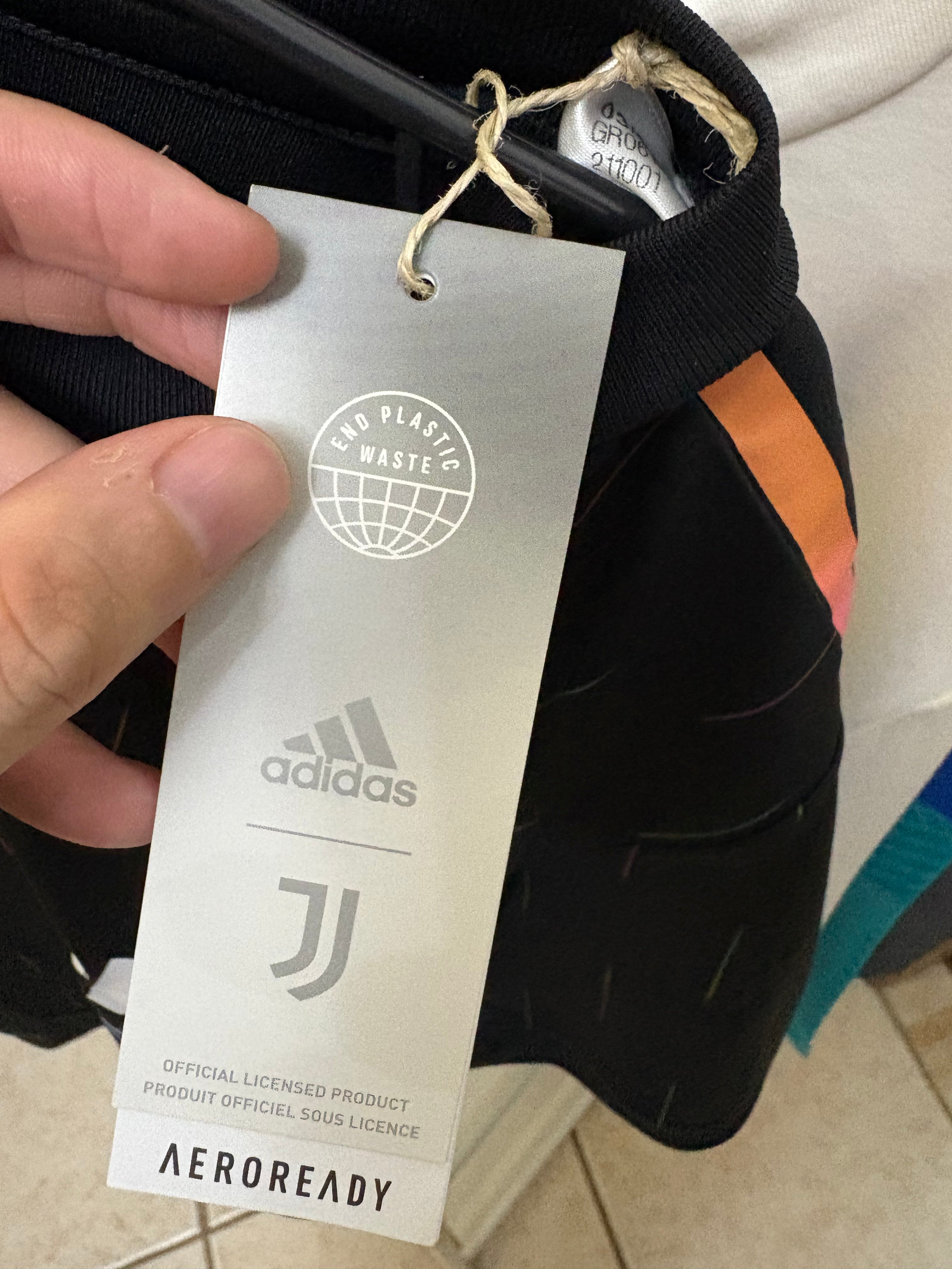 Jersey visitante Juventus (PARA NIÑOS)