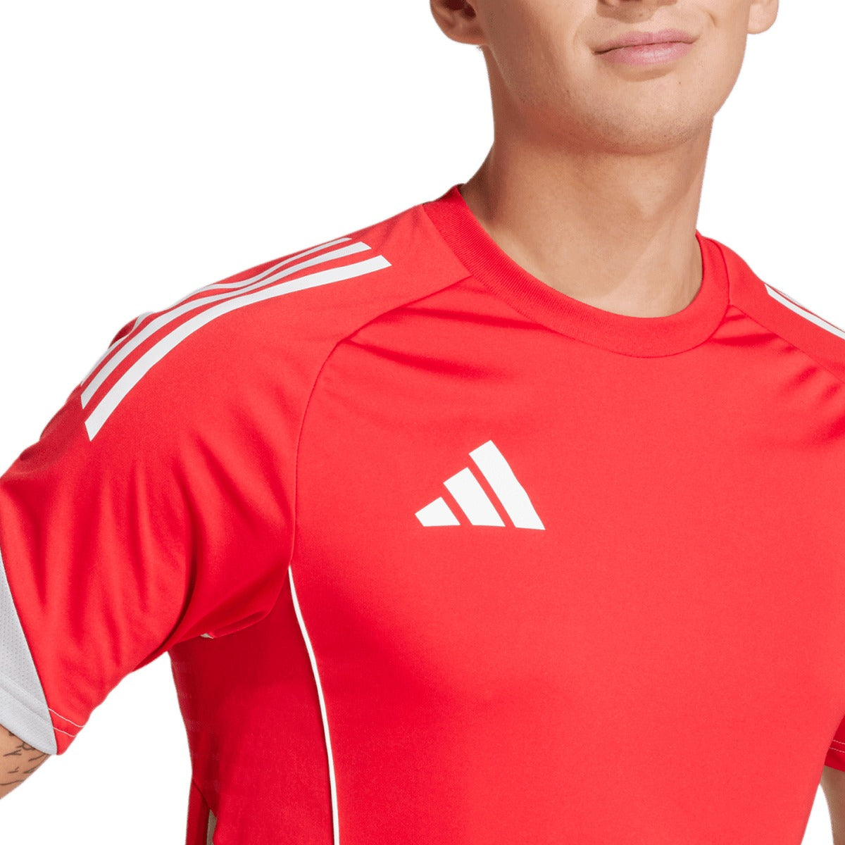 Jersey de entrenamiento adidas Futbol Tiro 25 Competition (CON ESCUDO LIVERPOOL FC APLICADO)