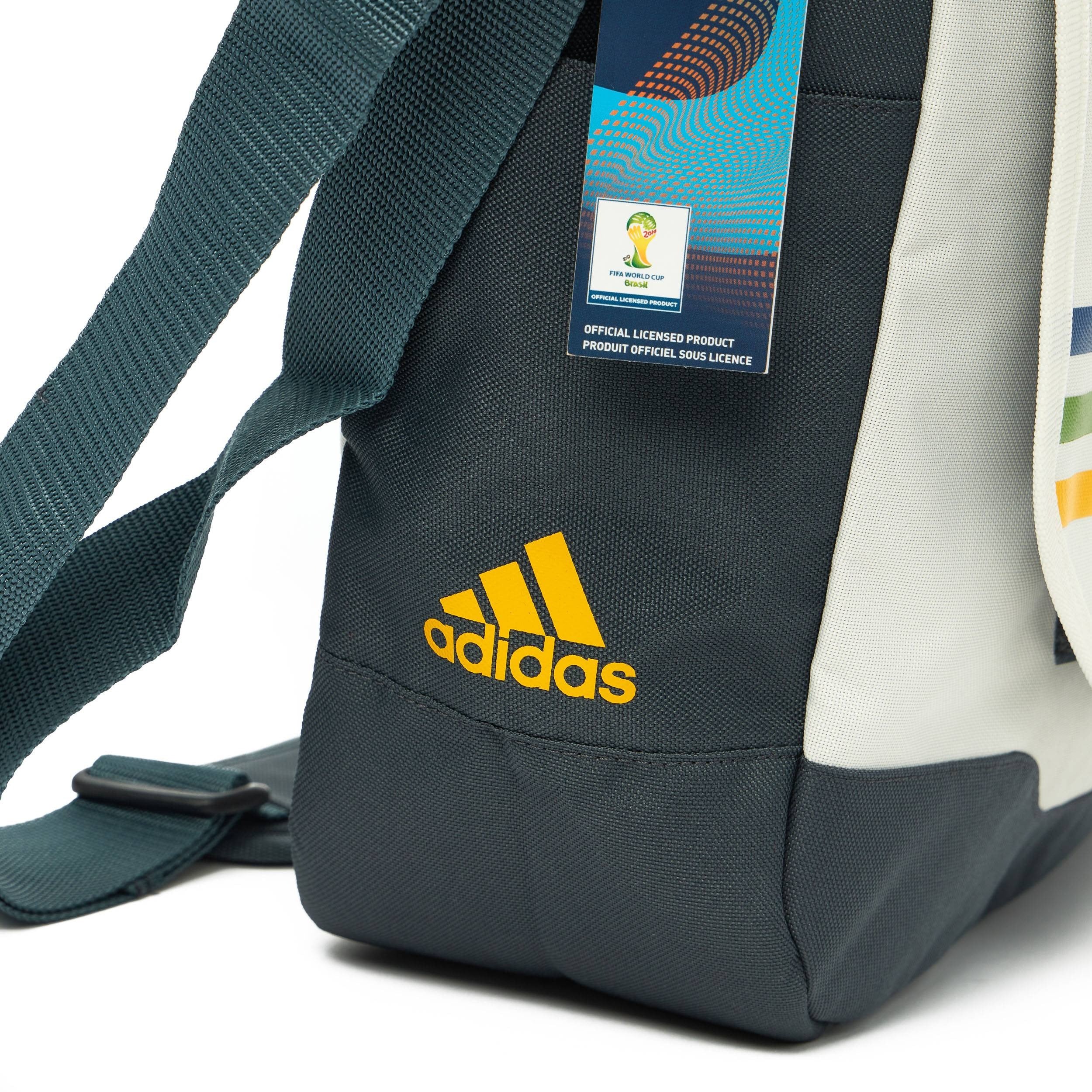 Mochila adidas Brasil 2014
