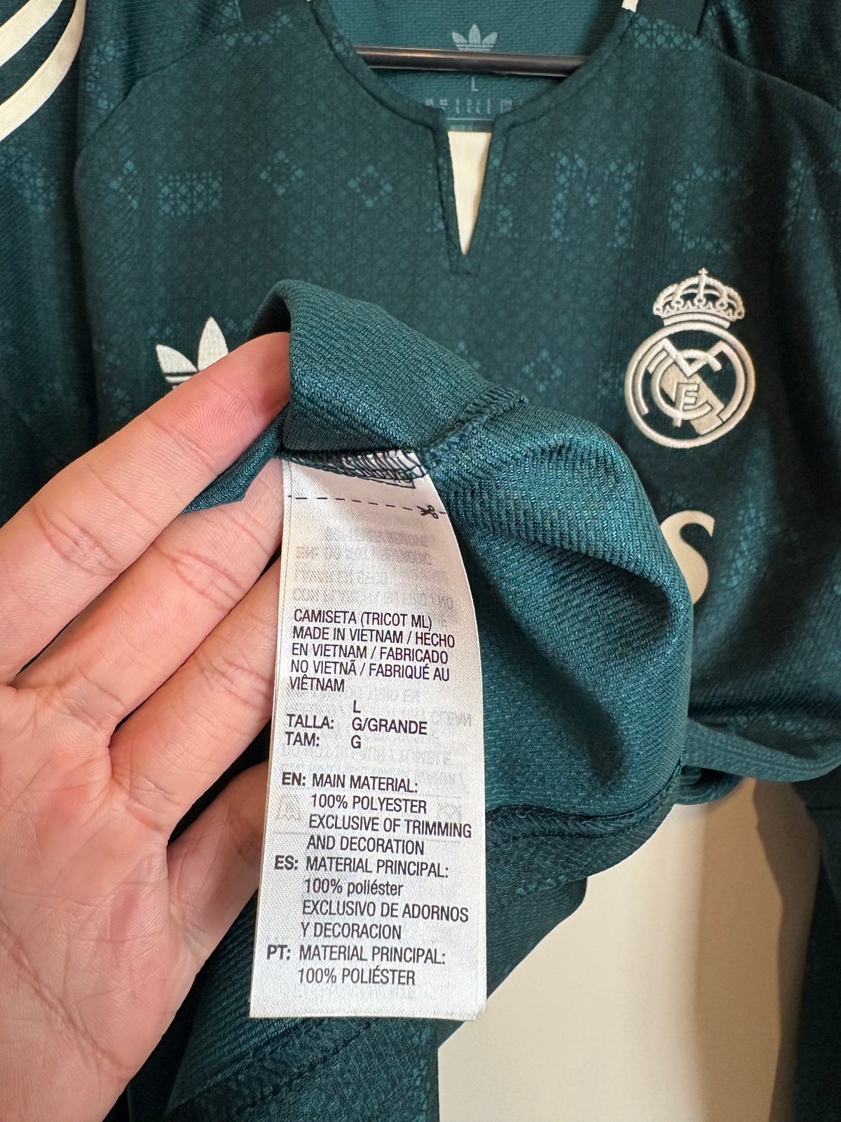 Jersey visitante Real Madrid 2025/26  MANGA LARGA