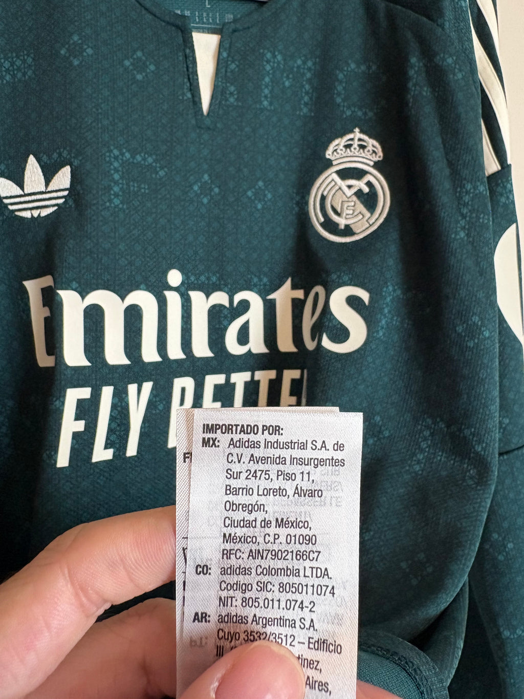 Jersey visitante Real Madrid 2025/26  MANGA LARGA