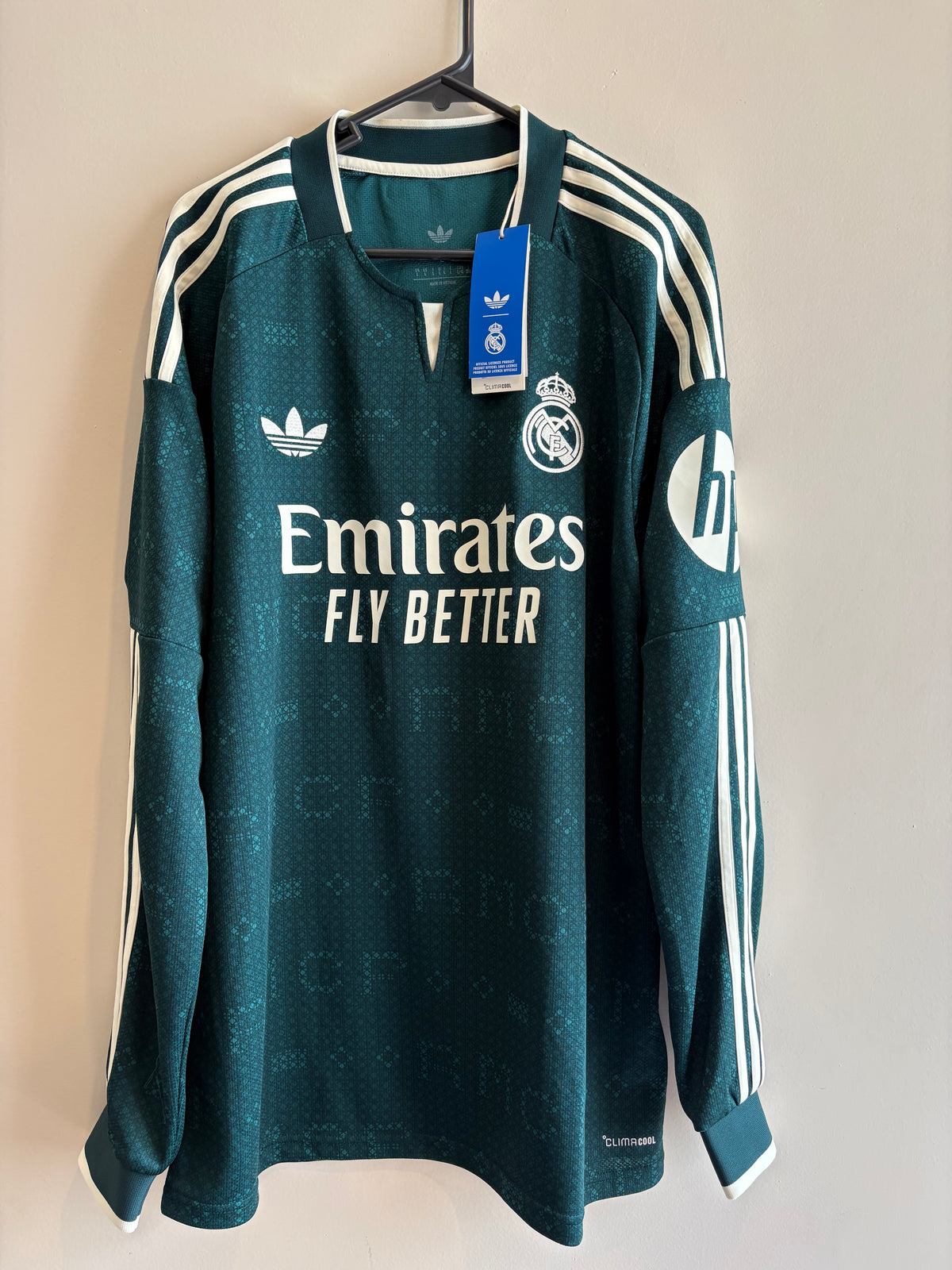 Jersey visitante Real Madrid 2025/26  MANGA LARGA