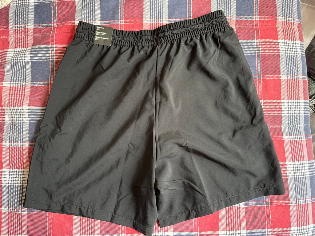 Short de entrenamiento Adidas SL Chelsea Essentials