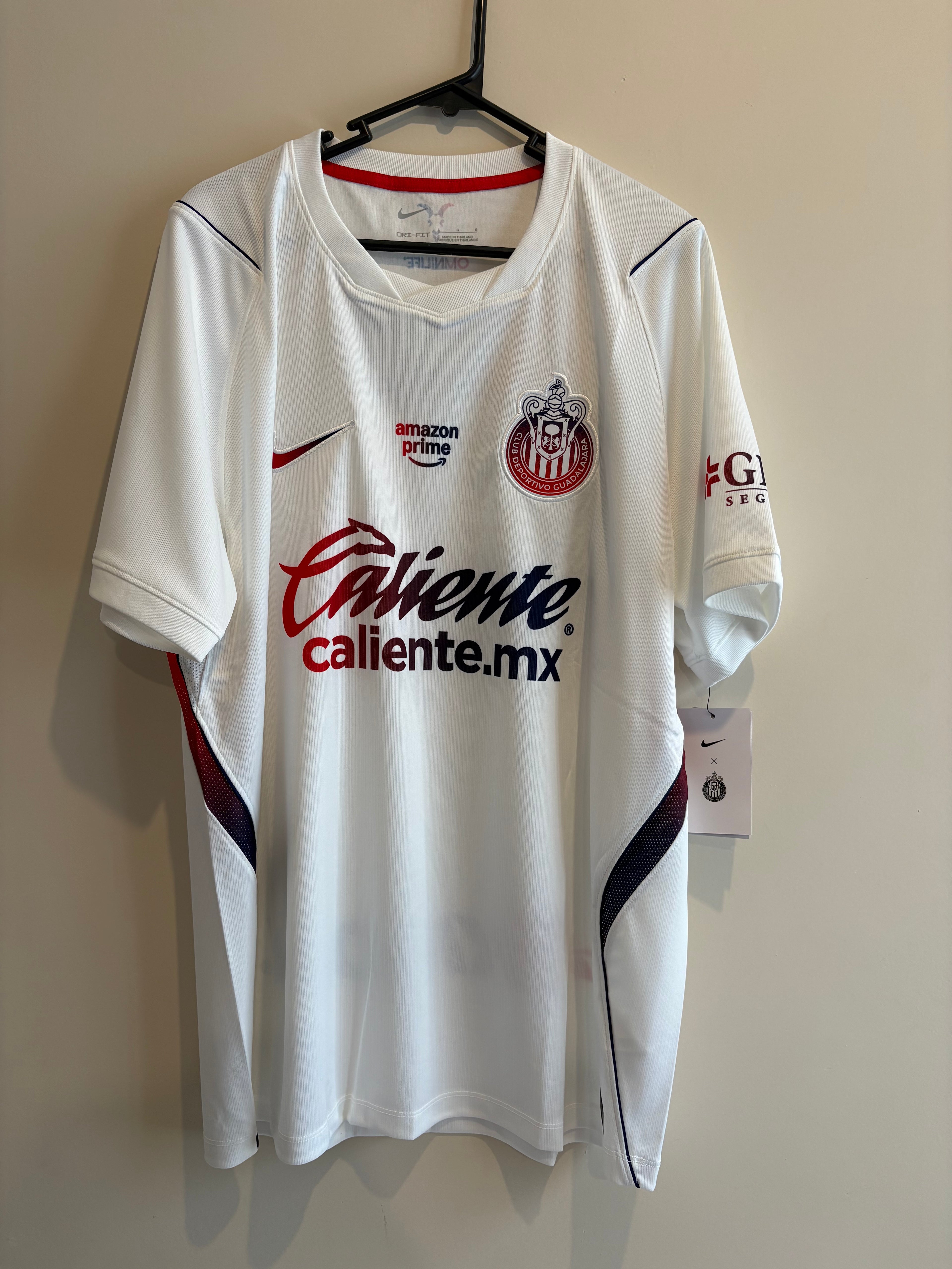 Jersey visitante Chivas Guadalajara 2026/27