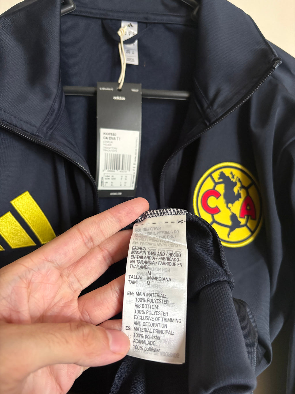 Chamarra DNA Club América