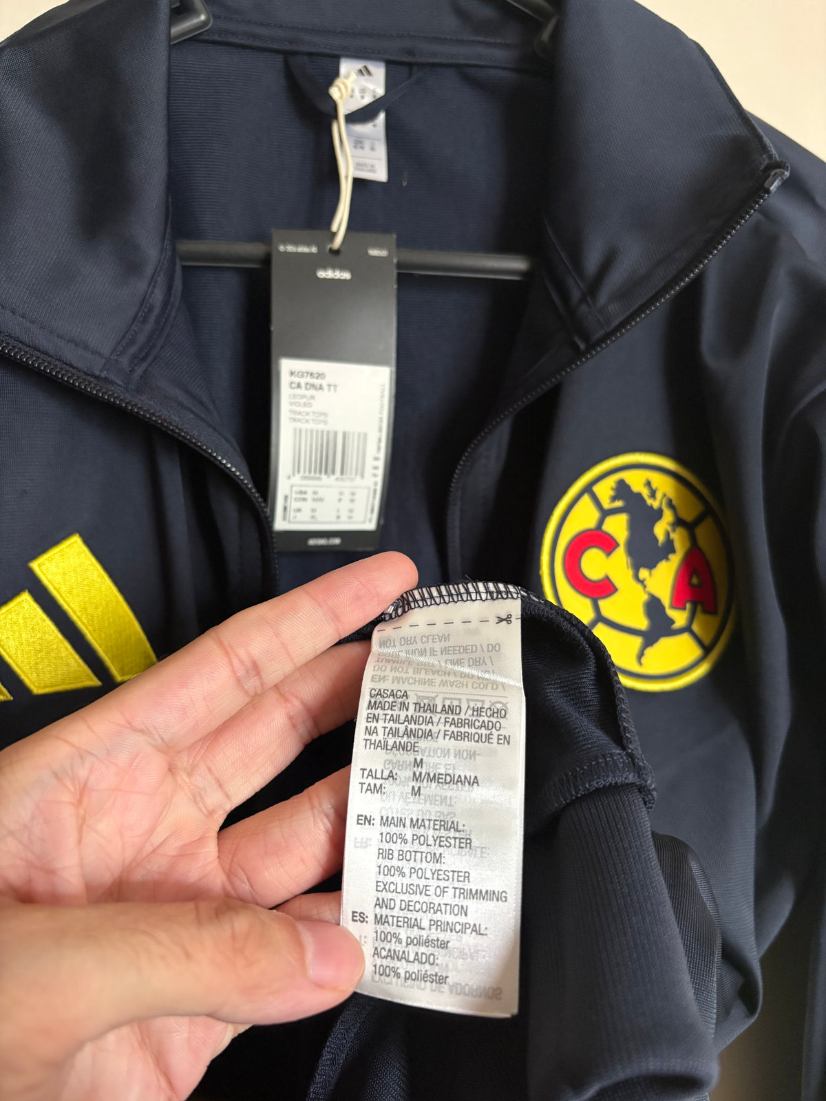 Chamarra DNA Club América