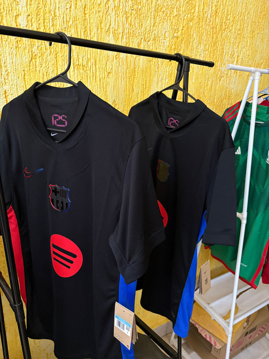 Jersey visita FC Barcelona 24/25