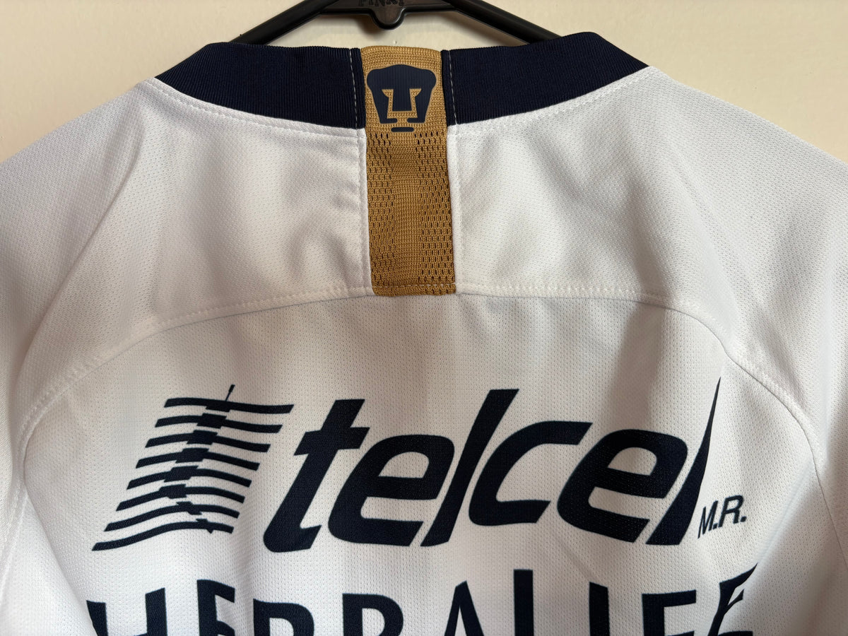 Jersey local Pumas UNAM 18/19