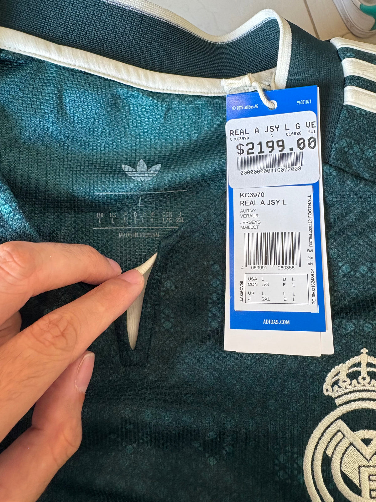 Jersey visitante Real Madrid 2025/26  MANGA LARGA