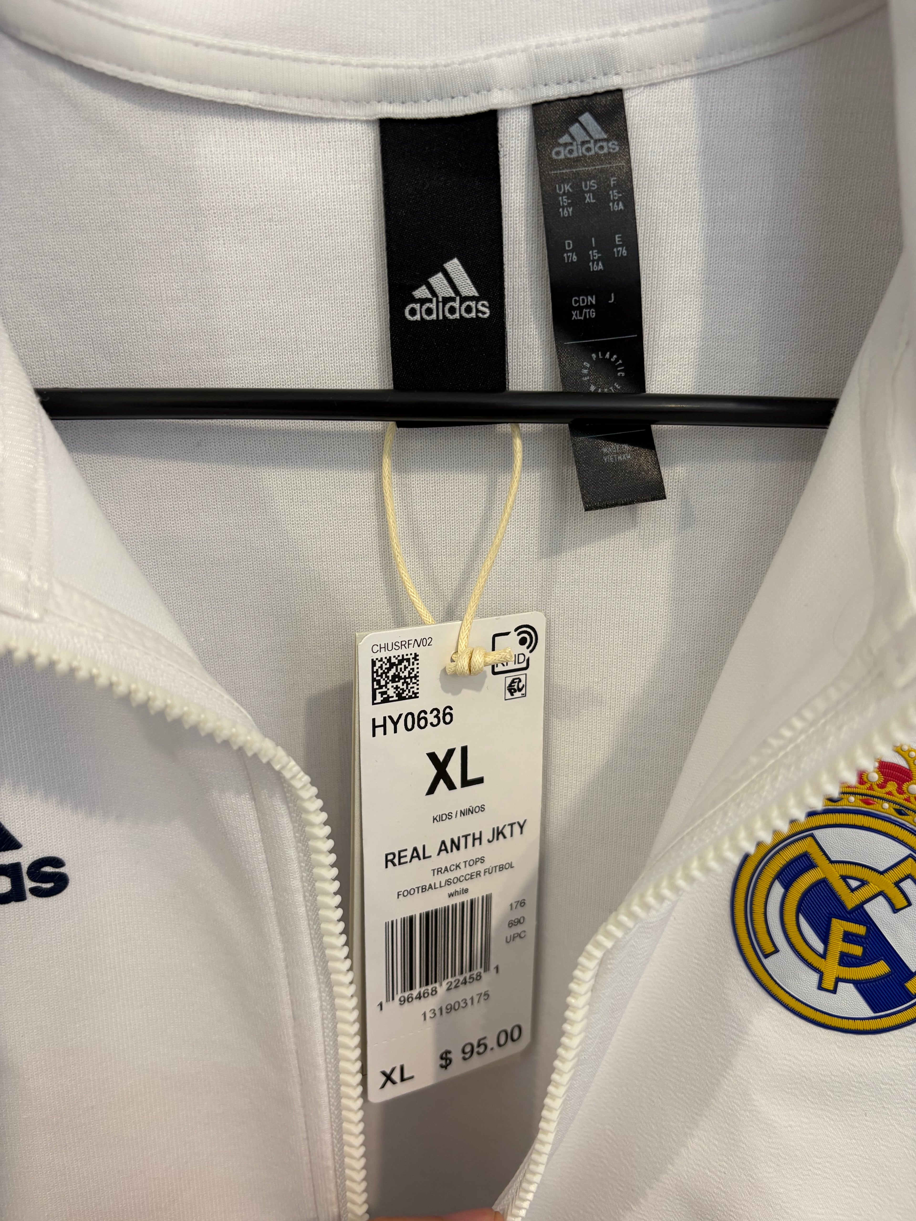 Chamarra Anthem Real Madrid (PARA NIÑOS)