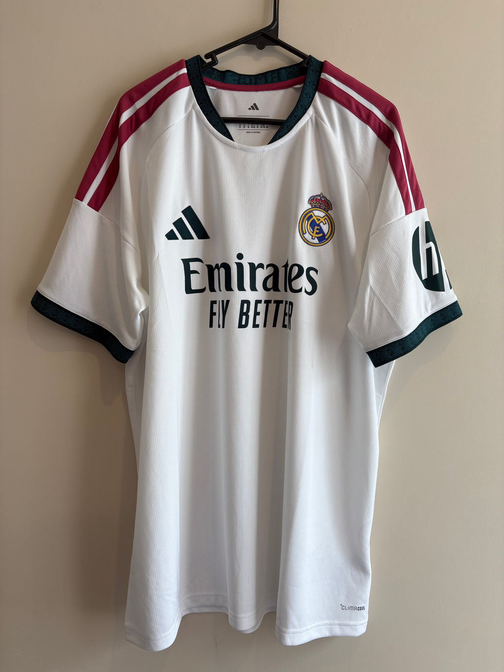 Jersey local Real Madrid 26/27
