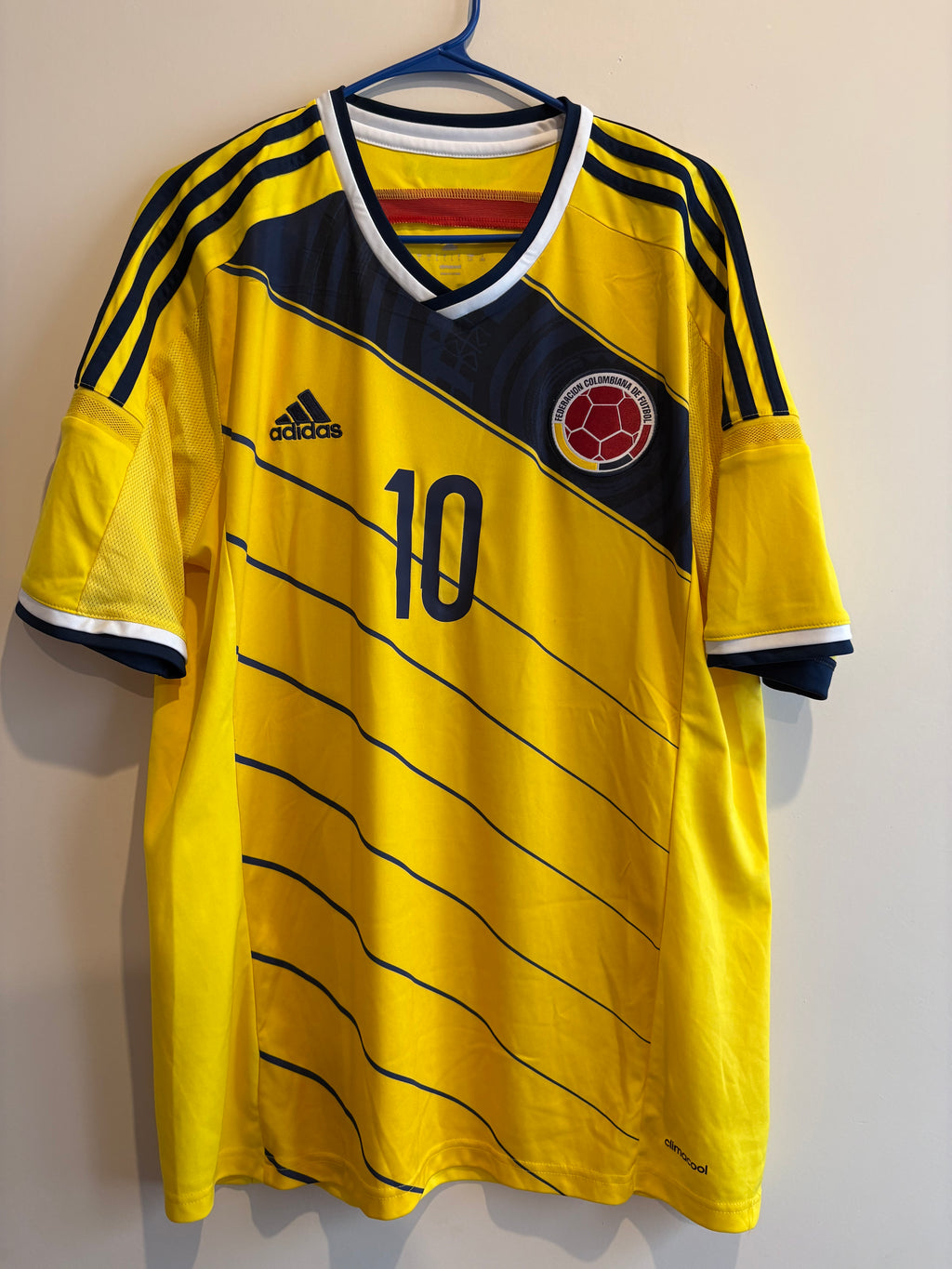 Jersey local Selección Nacional de Colombia 2014/15