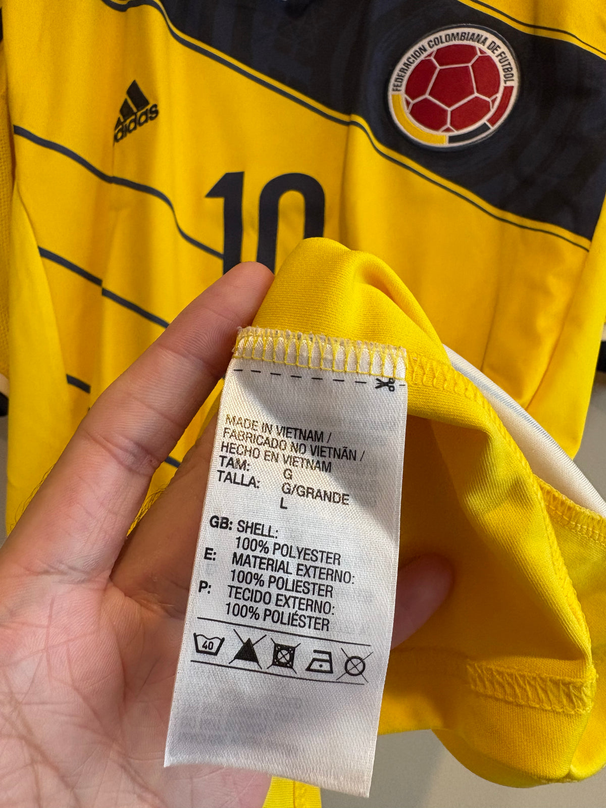 Jersey local Selección Nacional de Colombia 2014/15