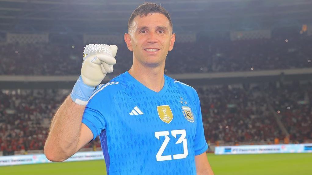 JERSEY DE PORTERO SELECCION NACIONAL DE ARGENTINA DIBU MARTINEZ