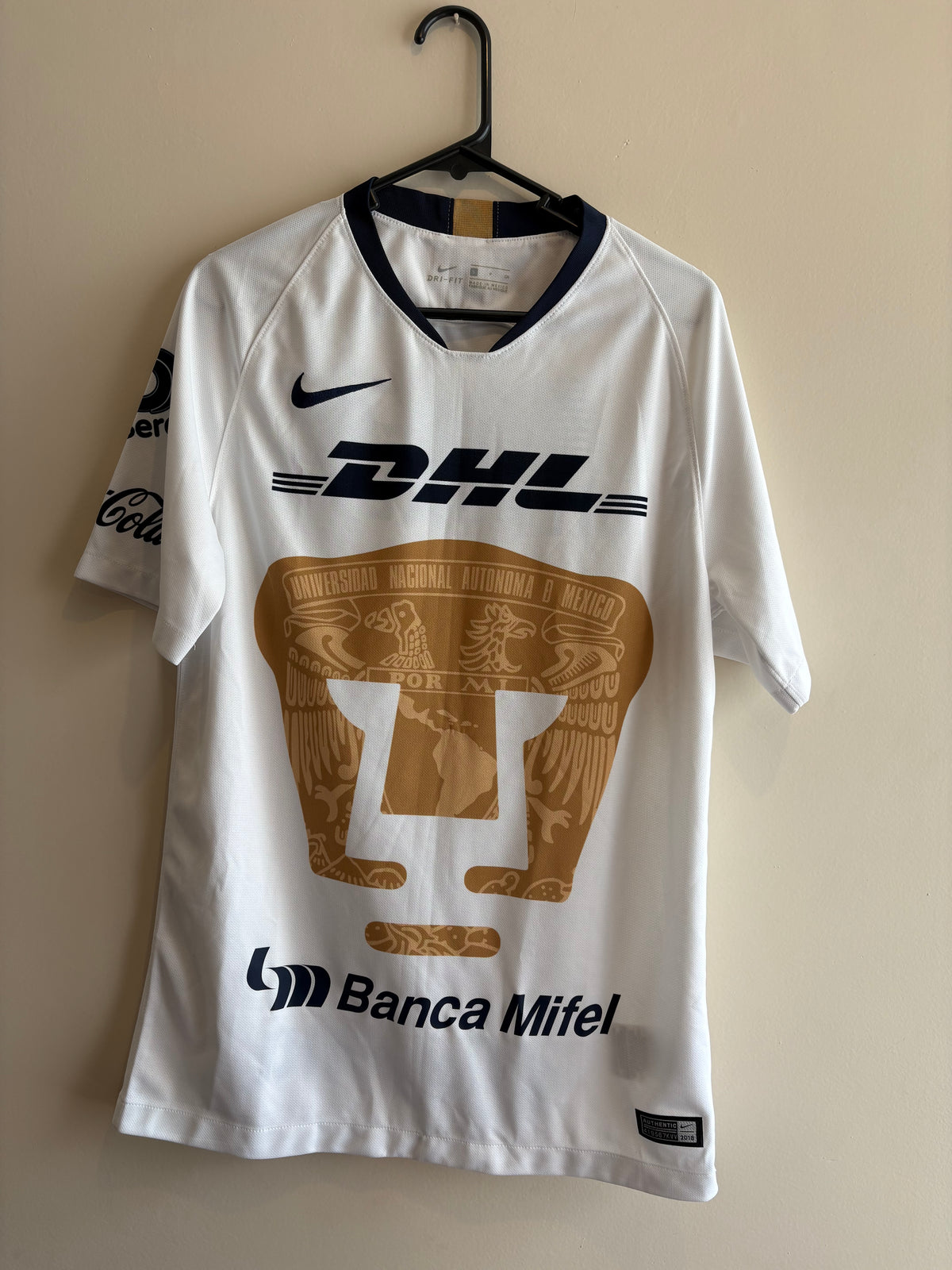 Jersey local Pumas UNAM 18/19