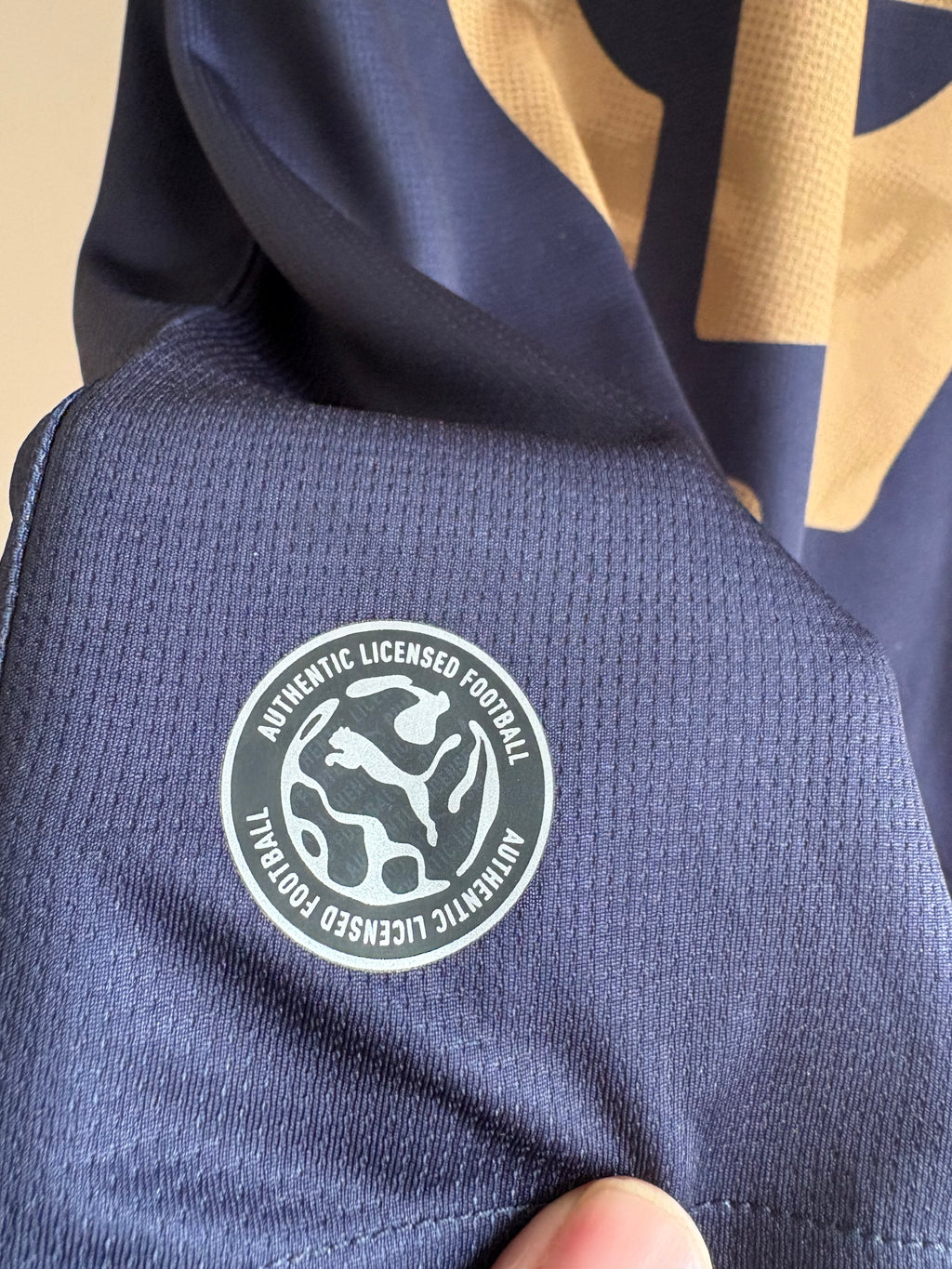 Jersey local Pumas UNAM 2026/27