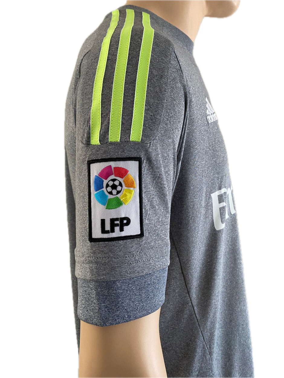 Jersey de visitante del Real Madrid