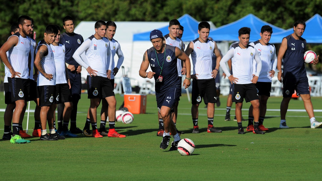 Musculosa de entrenamiento Chivas
