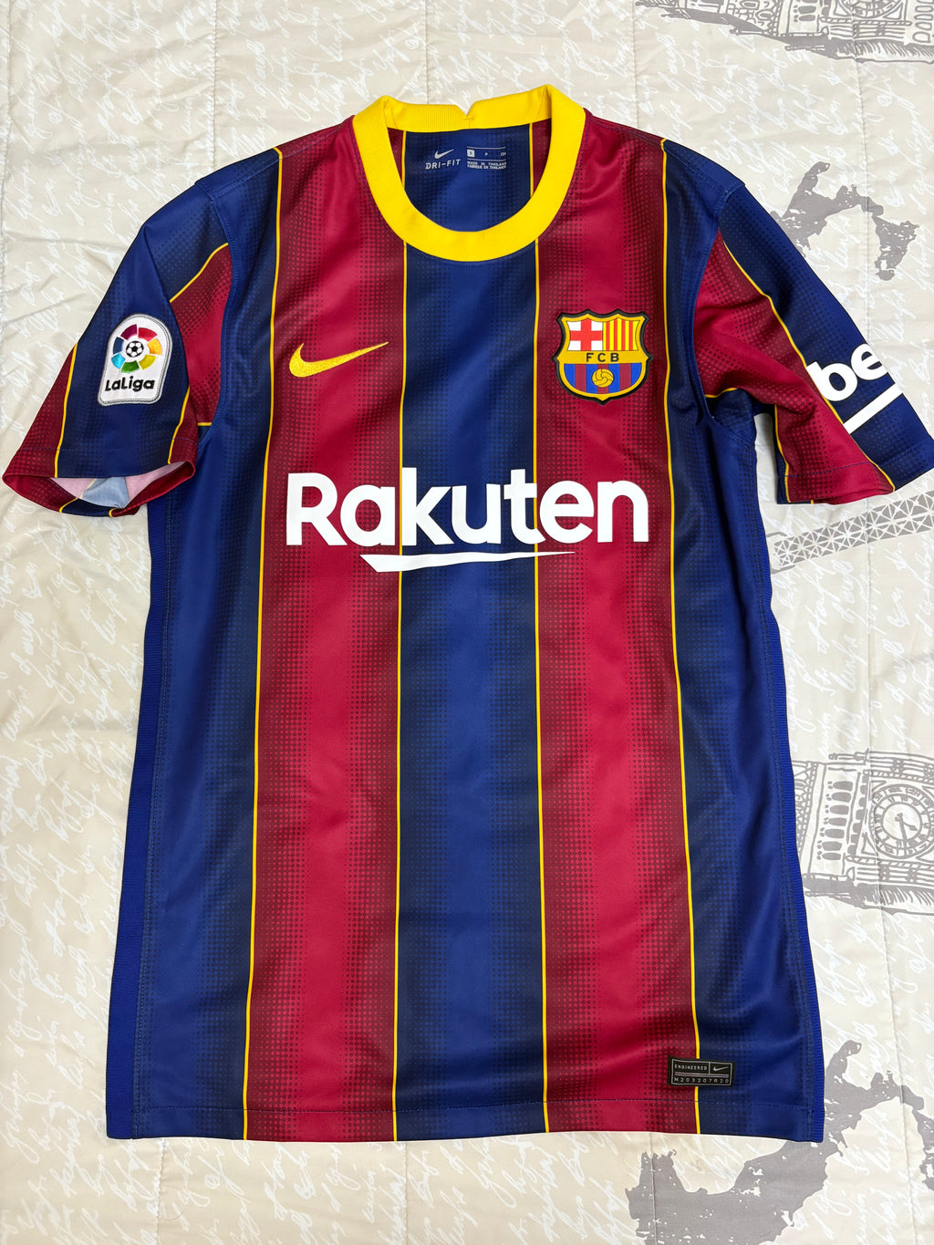 Jersey local FC Barcelona 20/21 TALLA S (MESSI)