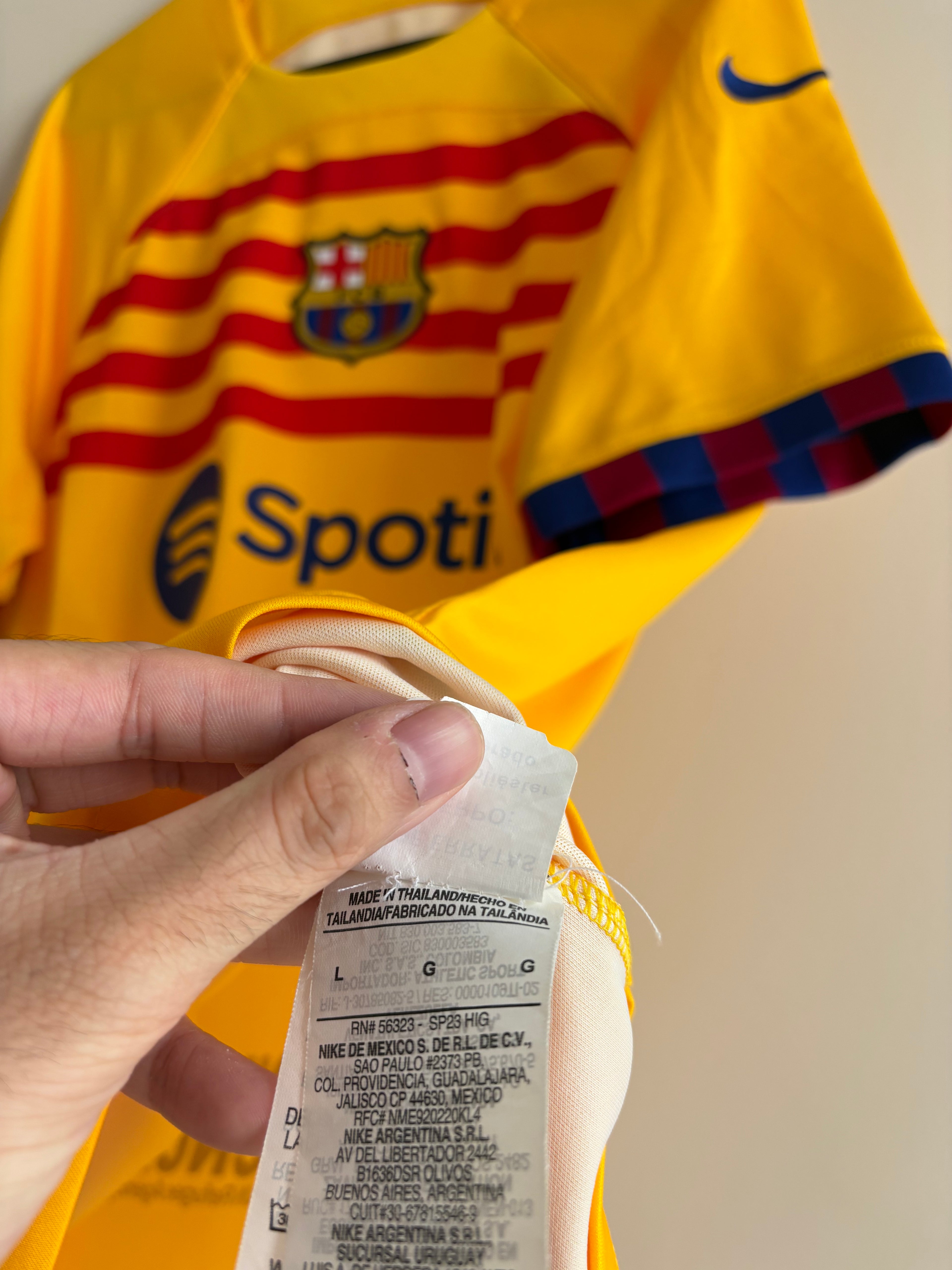 Jersey cuarta equipación FC Barcelona 22/23