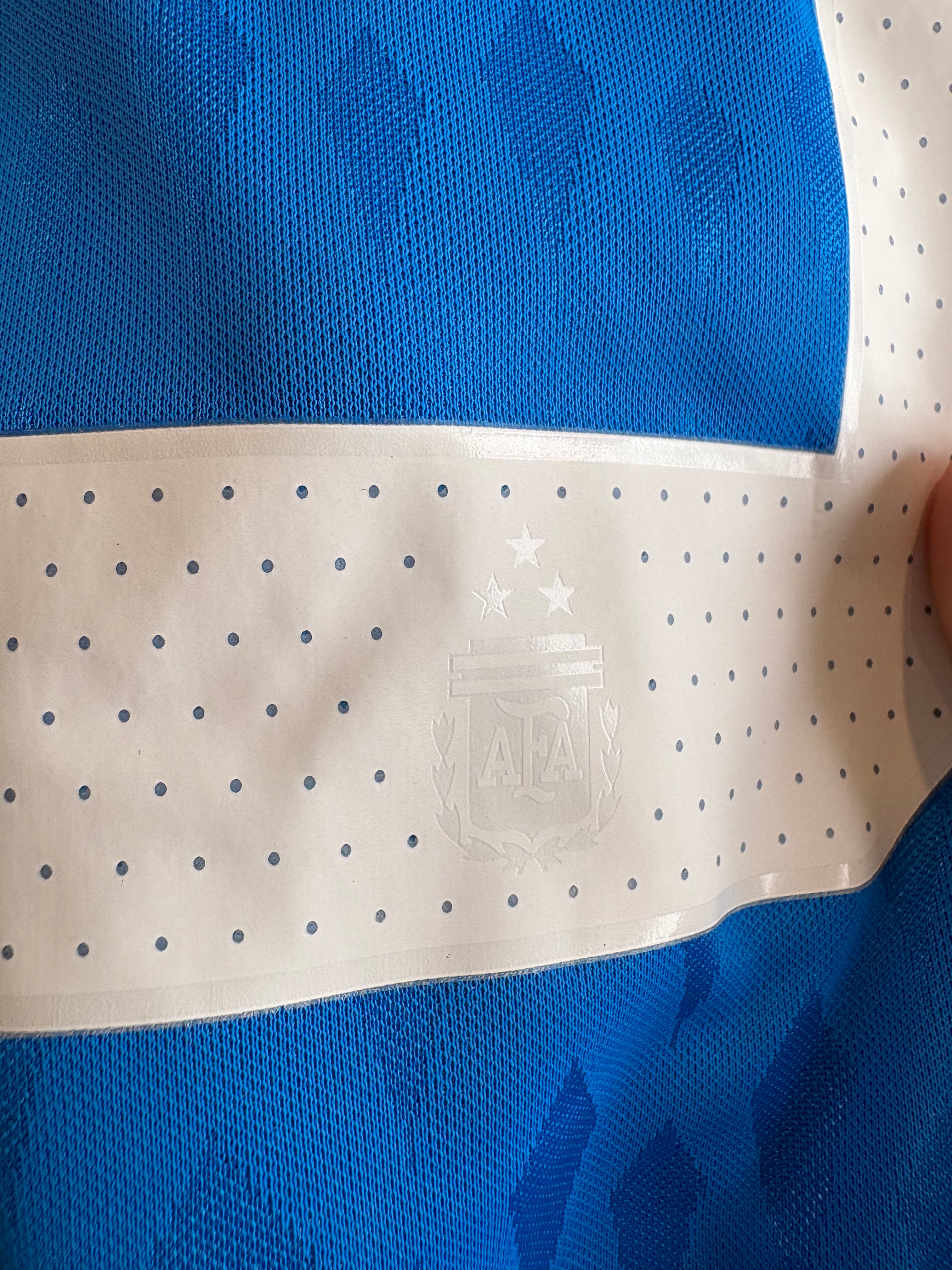 JERSEY DE PORTERO SELECCION NACIONAL DE ARGENTINA DIBU MARTINEZ