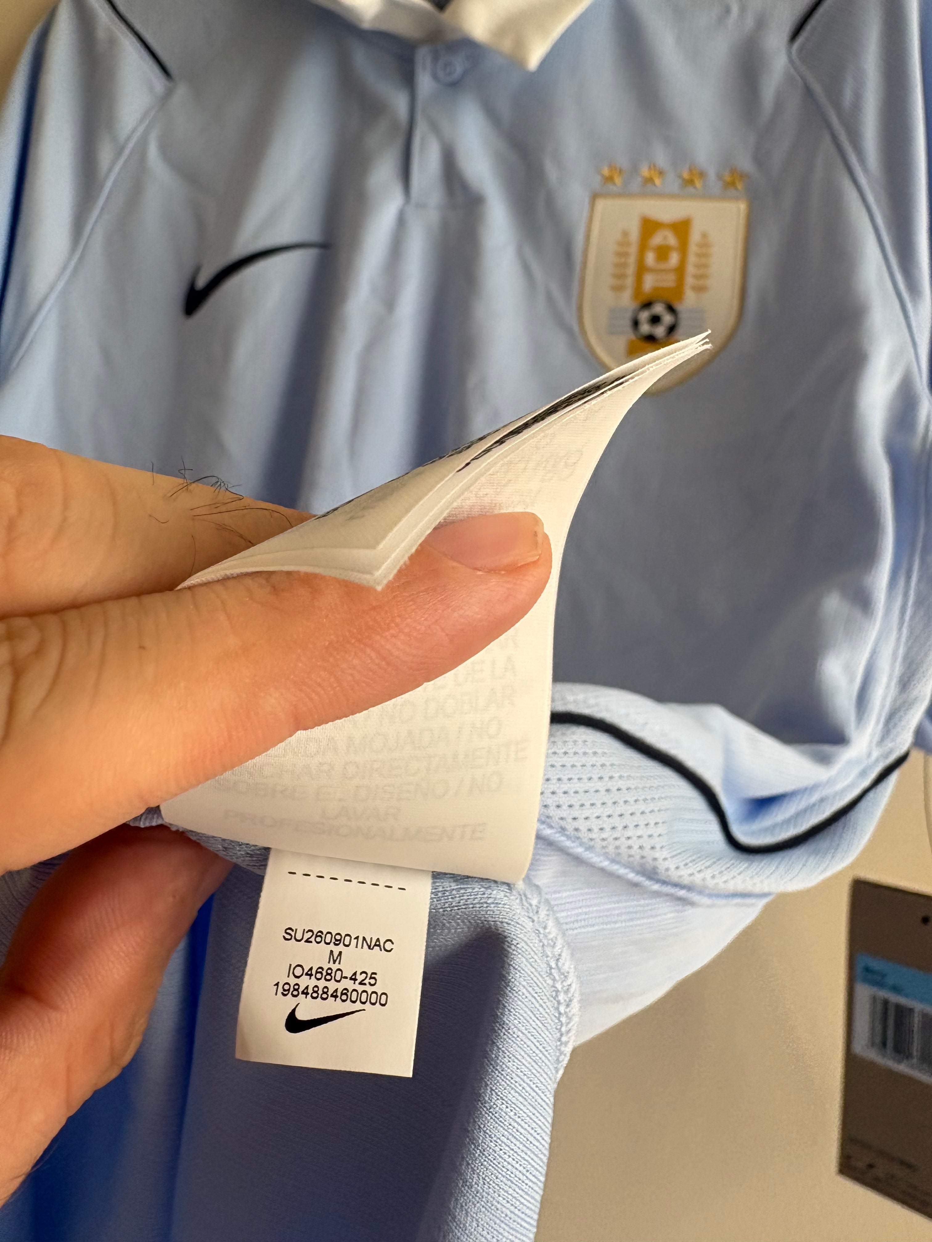 Jersey local Selección Nacional de Uruguay 26/27