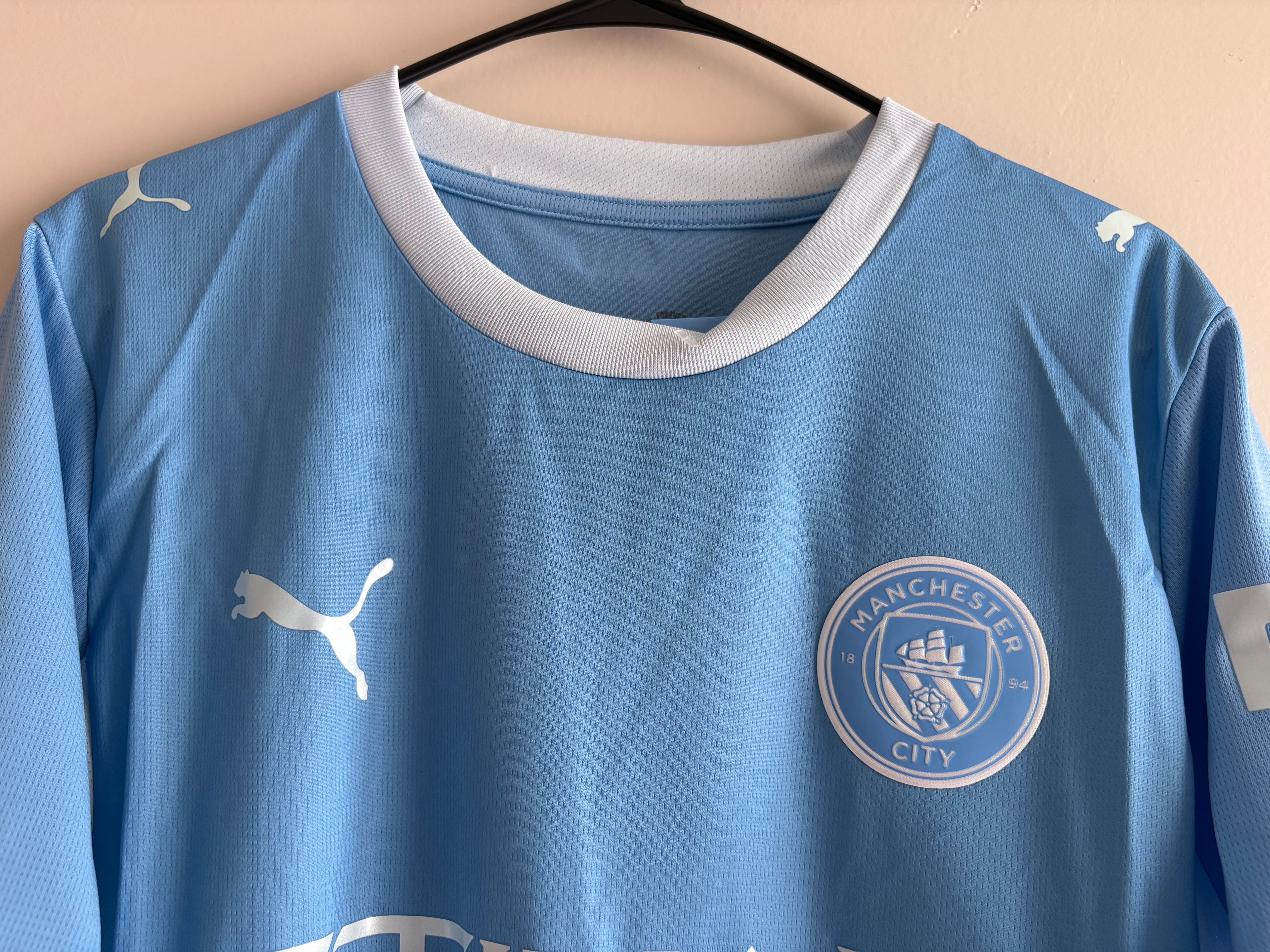 Jersey local Manchester City 26/27