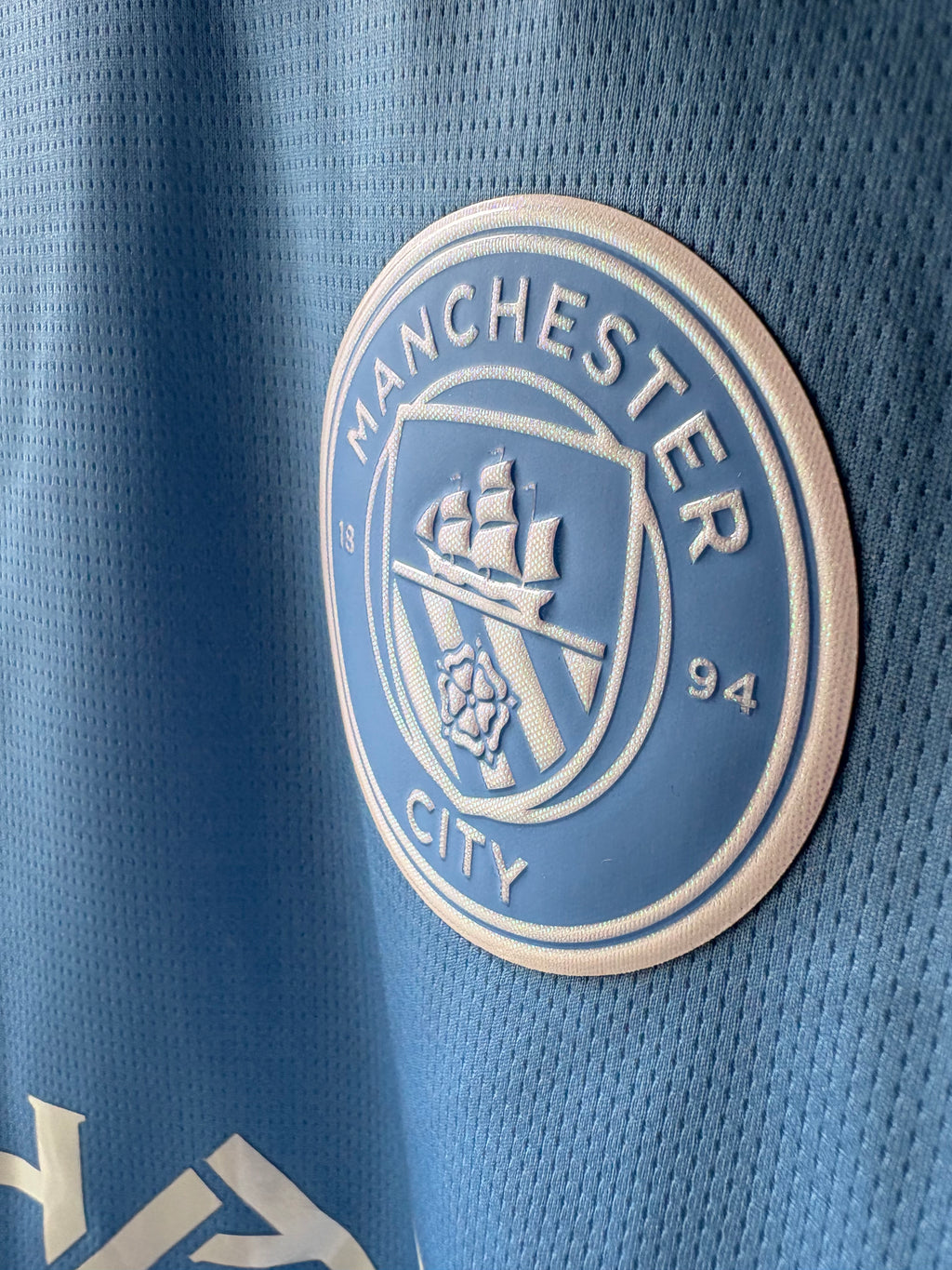 Jersey local Manchester City 26/27