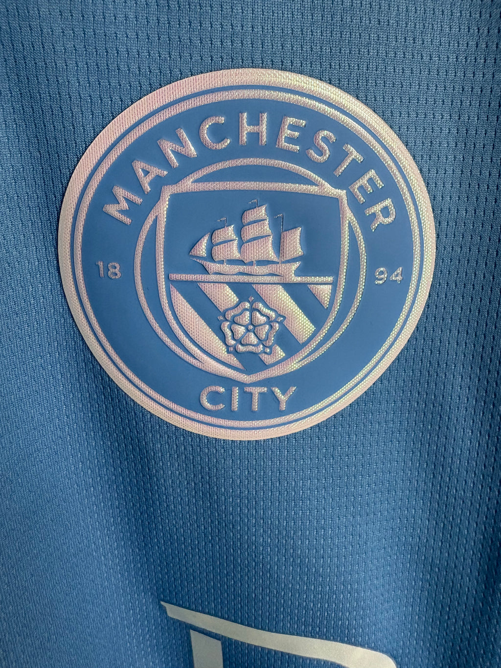 Jersey local Manchester City 26/27