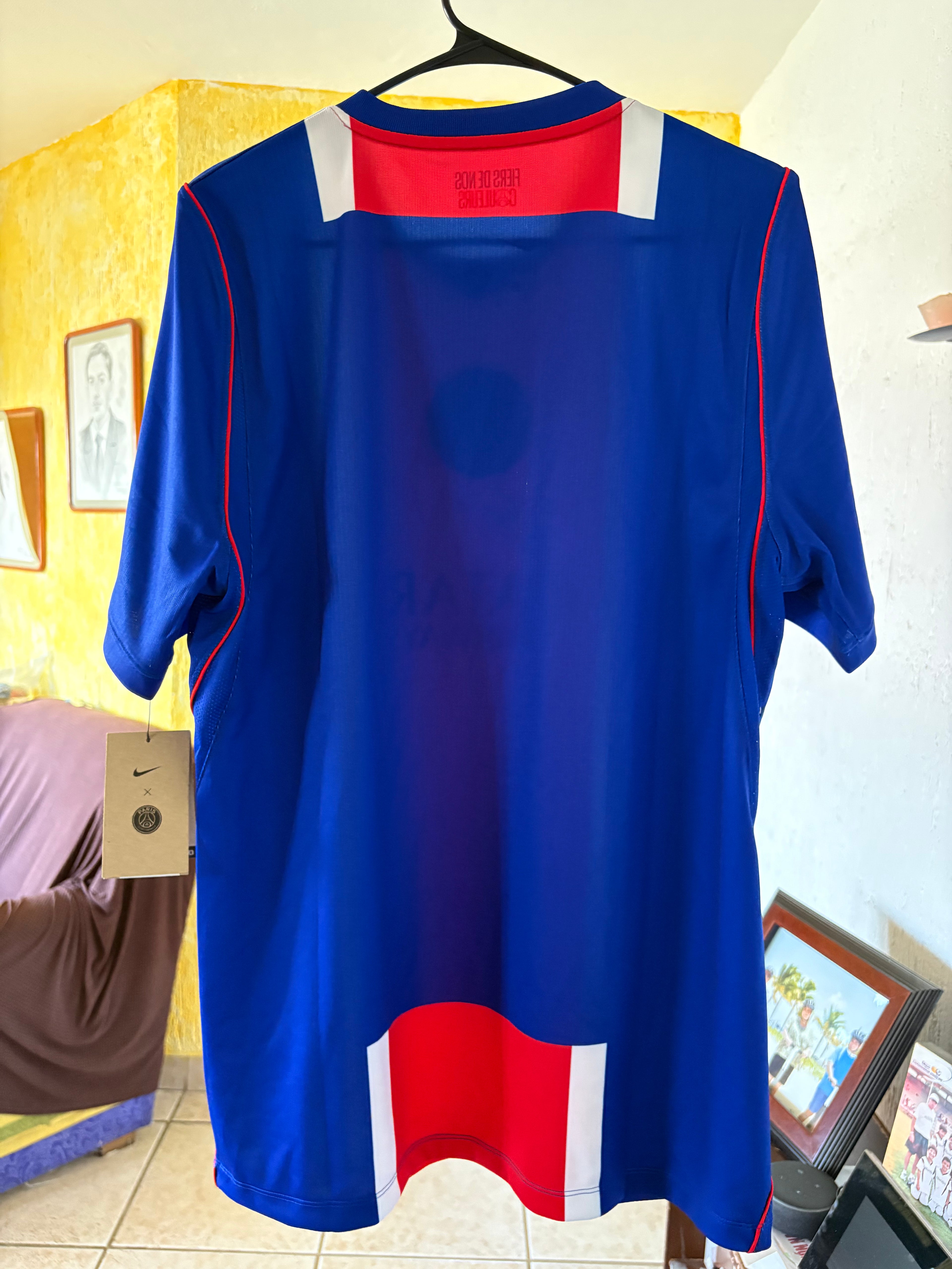 Jersey local Paris Saint Germain 26/27