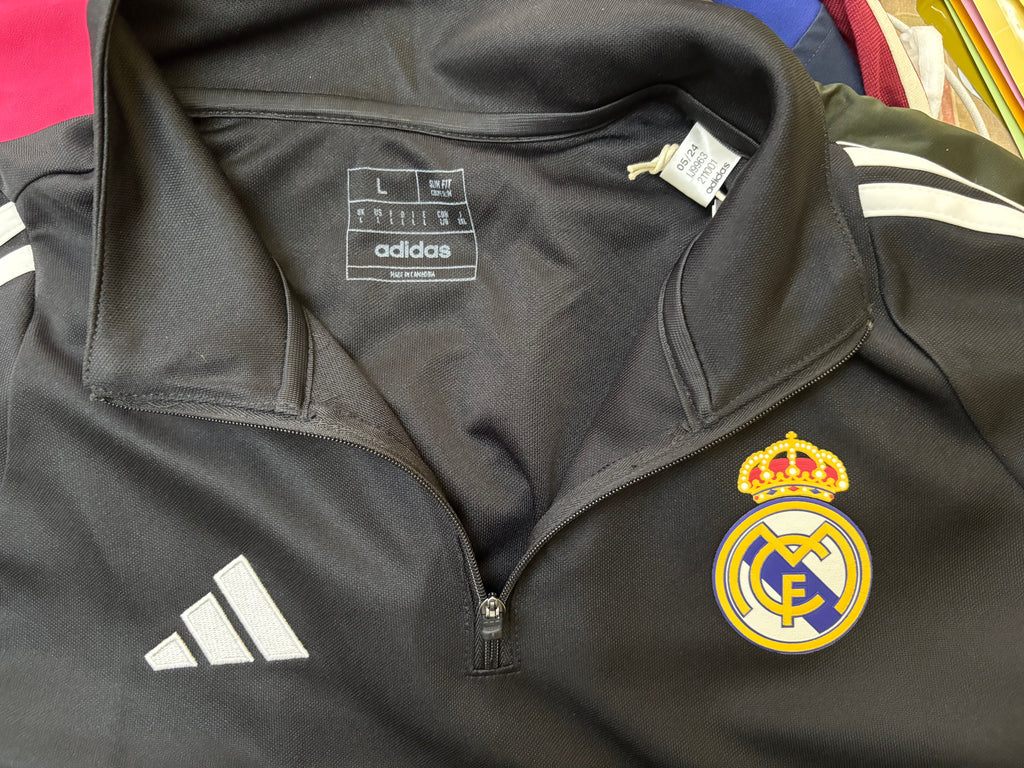 Sudadera de entrenamiento Adidas Tiro 24 (CON ESCUDO DEL REAL MADRID APLICADO)
