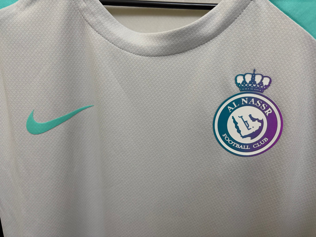 Jersey de entrenamiento Nike Futbol Strike (CON ESCUDO DEL AL NASSR APLICADO )