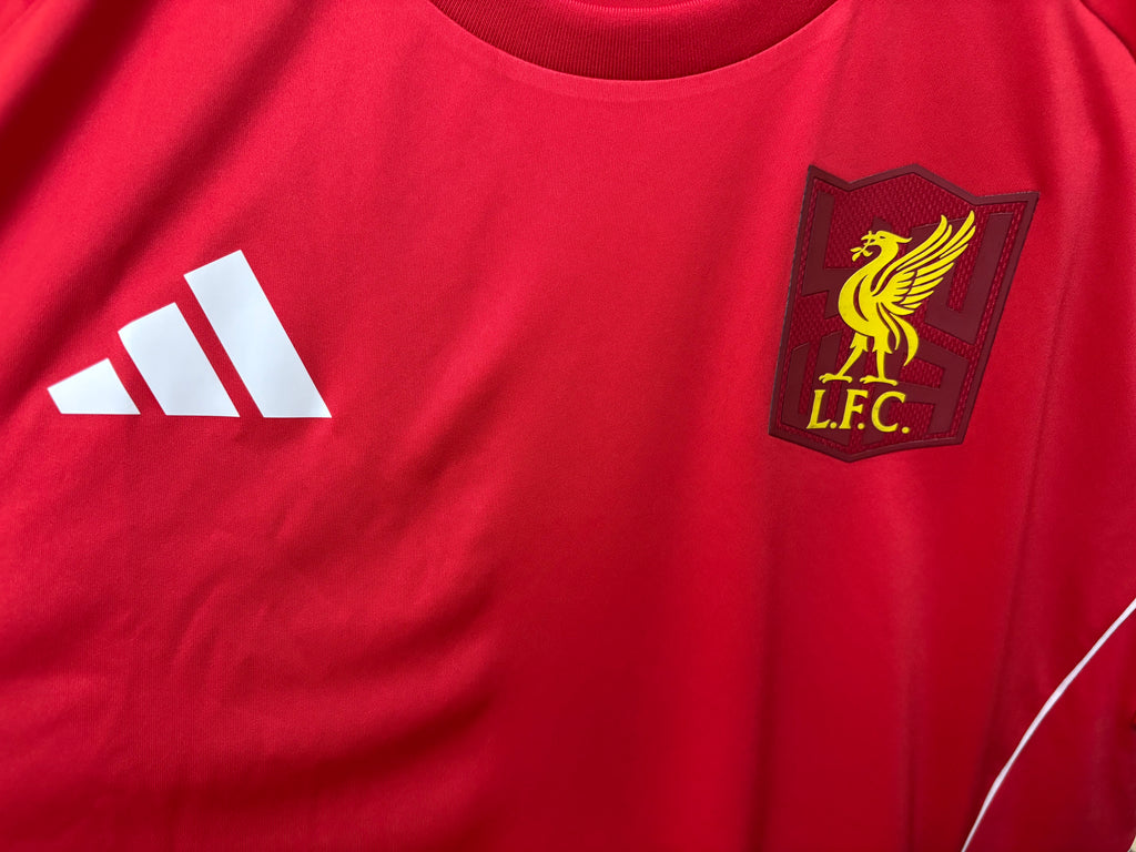 Jersey de entrenamiento adidas Futbol Tiro 25 Competition (CON ESCUDO LIVERPOOL FC APLICADO)