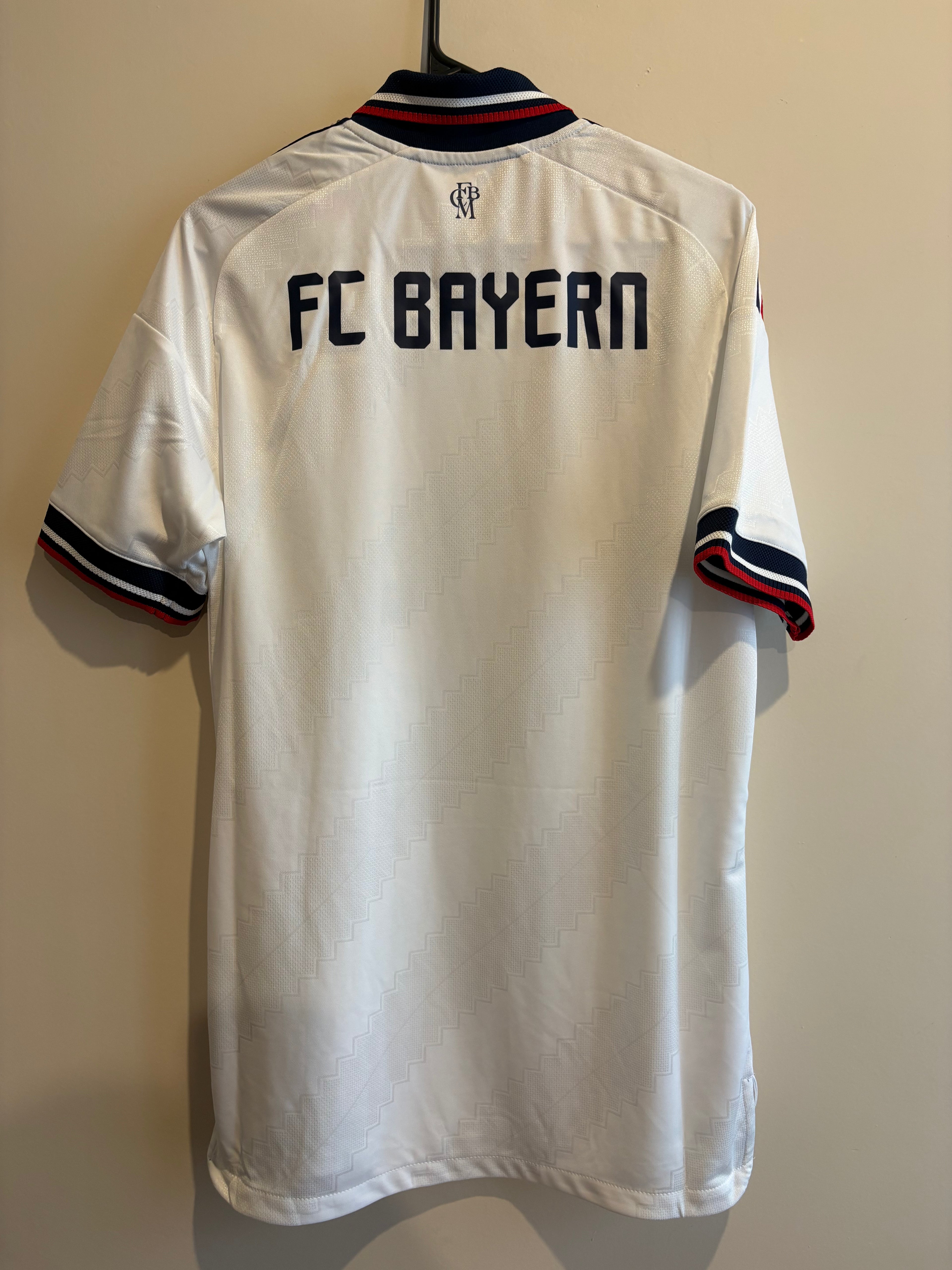 Jersey visitante Bayern Munich 2026/27