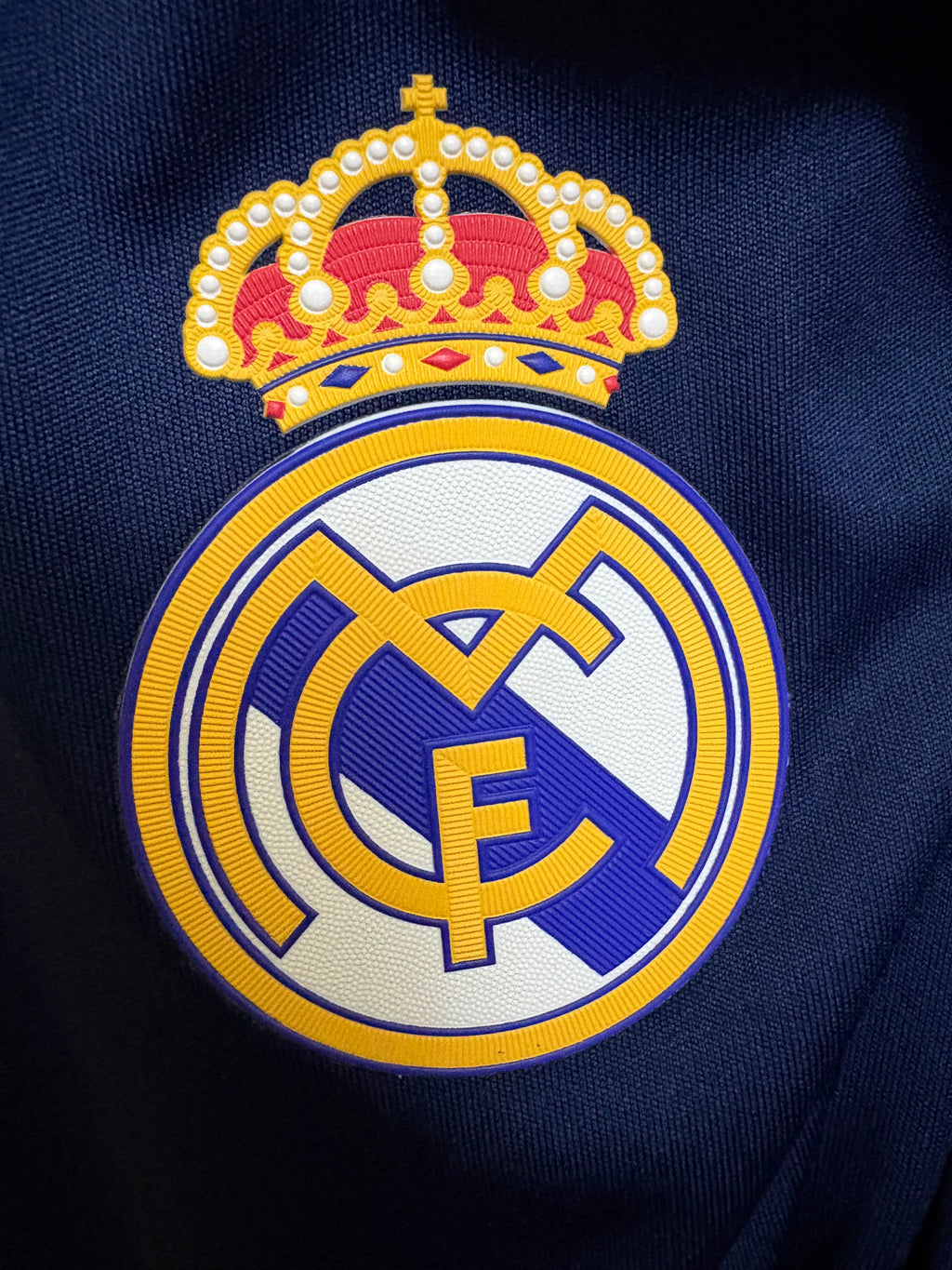 Jersey de entrenamiento Adidas Tiro 24 Competition (CON ESCUDO DEL REAL MADRID APLICADO)