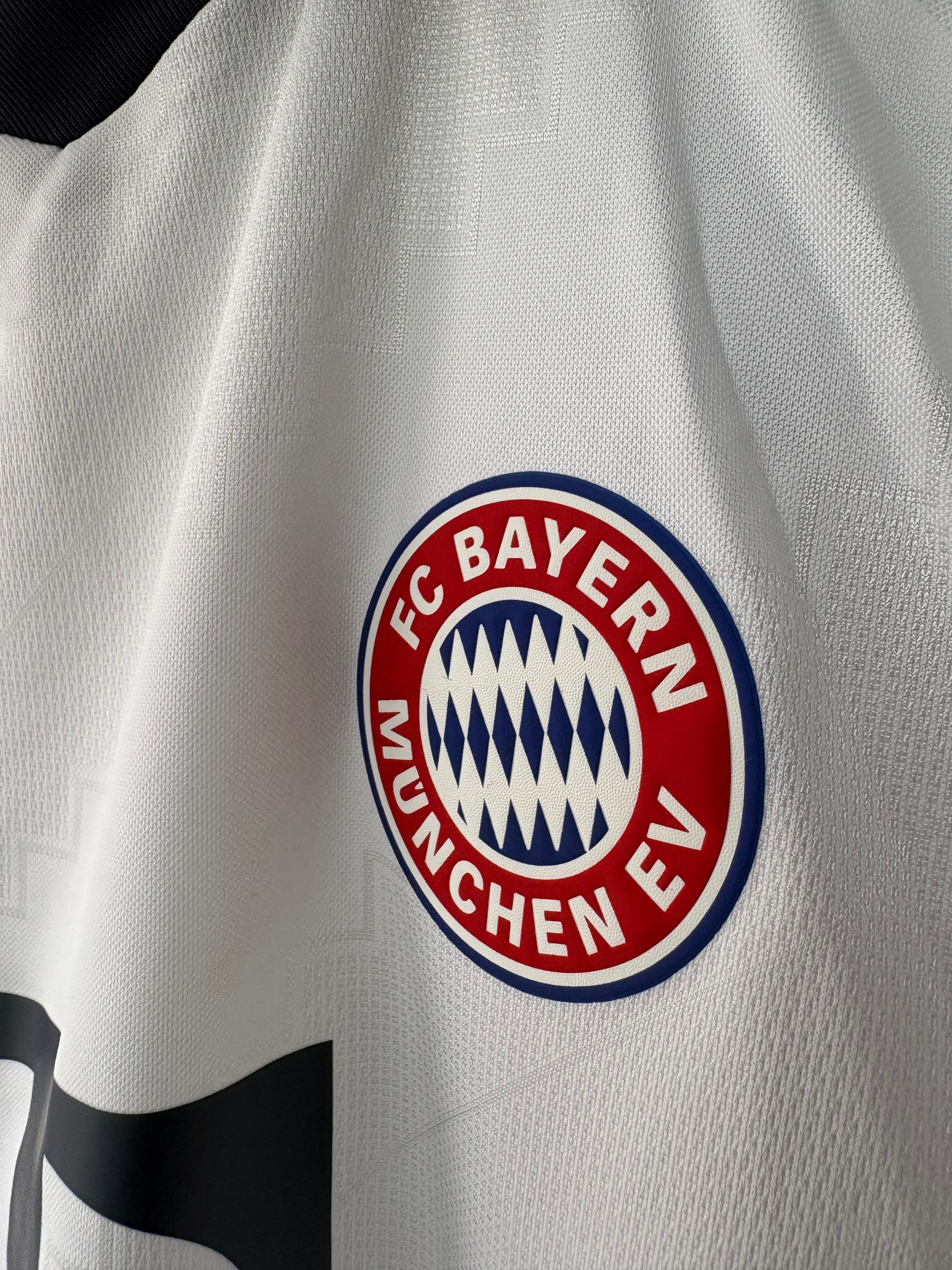 Jersey visitante Bayern Munich 2026/27