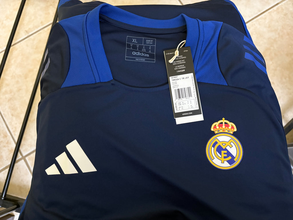 Jersey de entrenamiento Adidas Tiro 24 Competition (CON ESCUDO DEL REAL MADRID APLICADO)