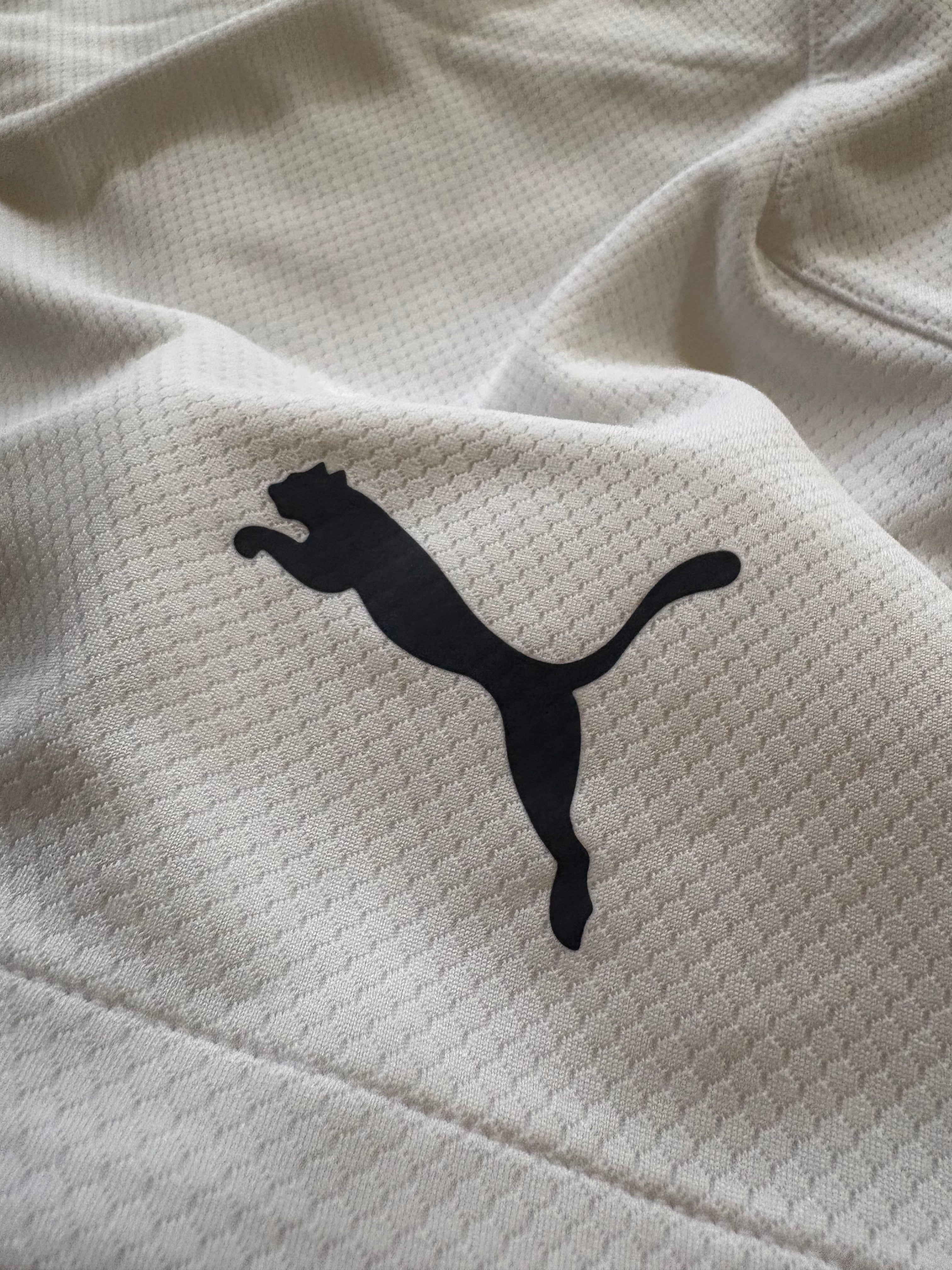 Shorts local versión jugador Manchester City