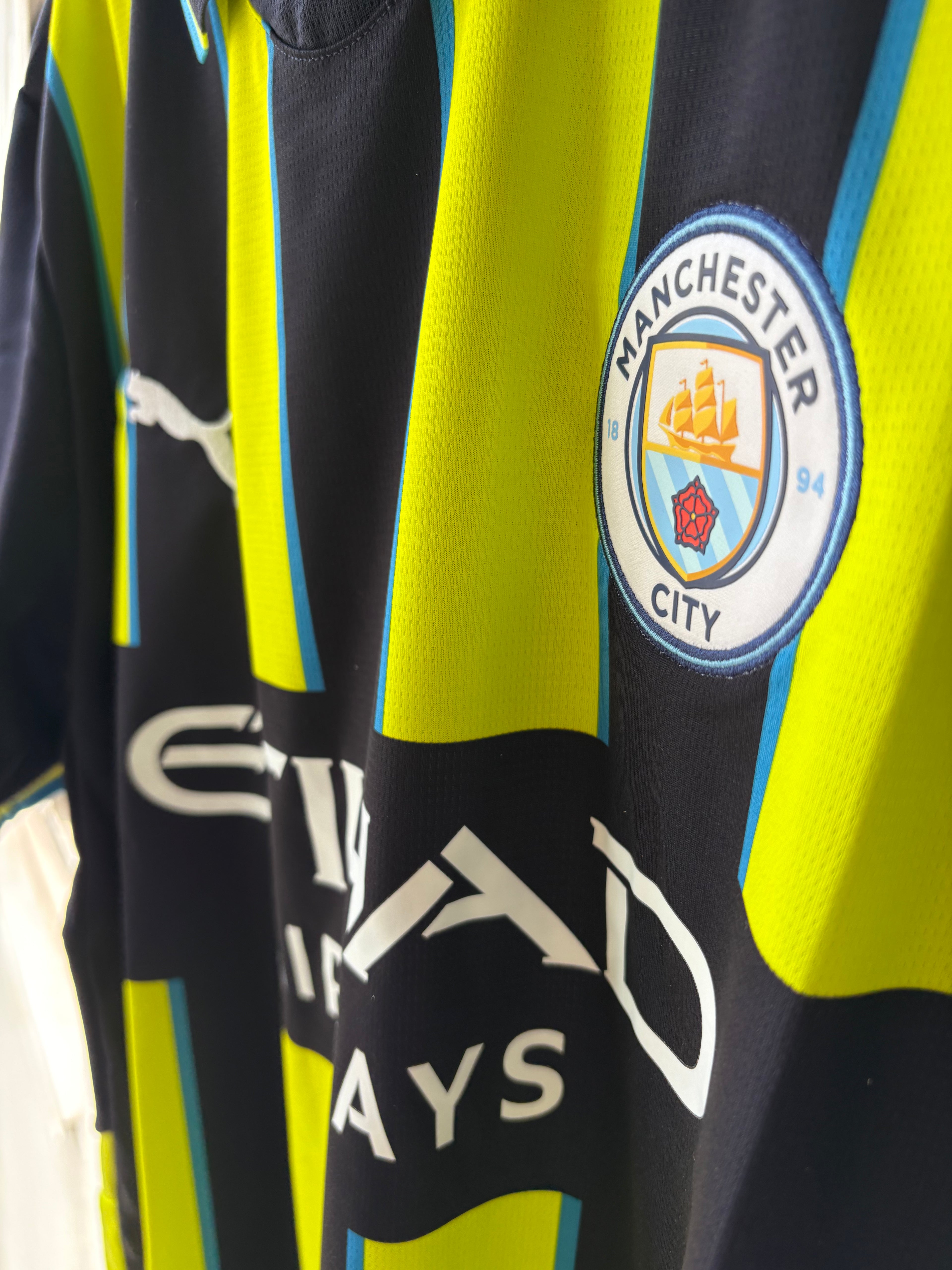 Jersey visitante Manchester City 2024/25