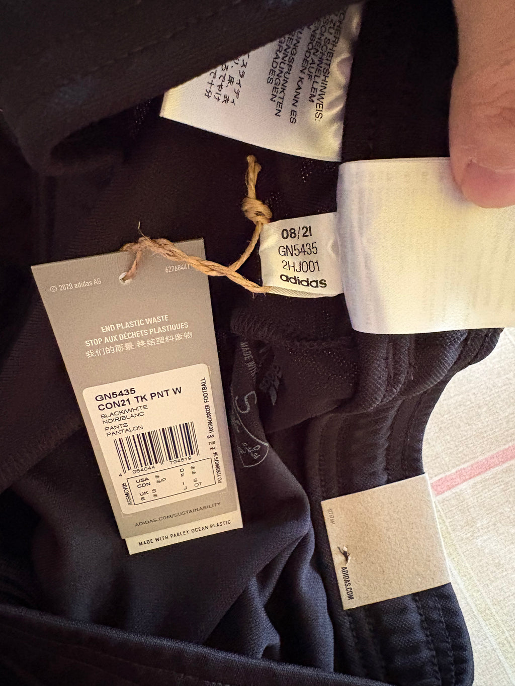 Pants Adidas Selección Nacional de Gales (PARA MUJER)