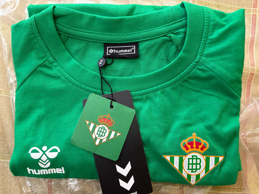 Camiseta de entrenamiento/ viaje Betis (PARA NIÑOS)