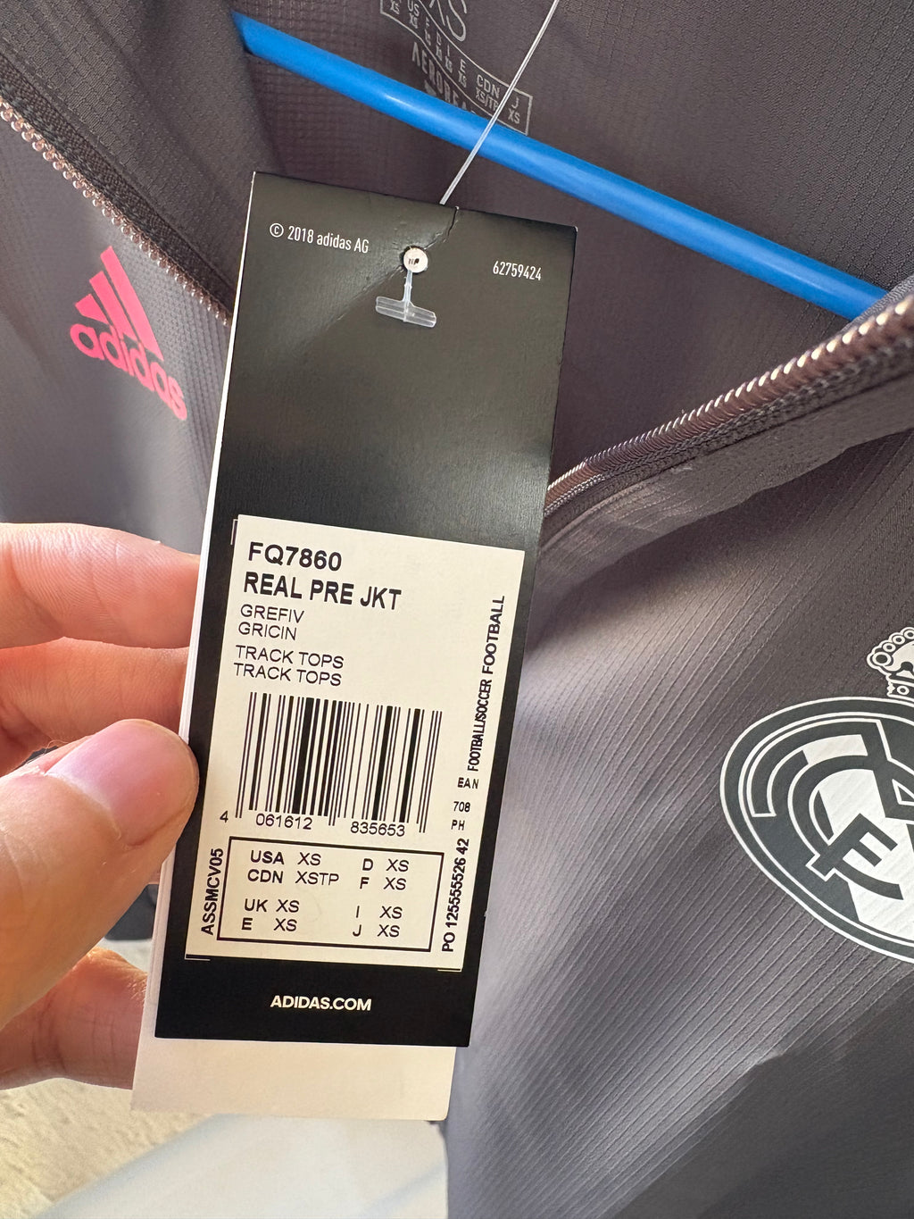 Chamarra con cierre completo Real Madrid (PARA NIÑOS)