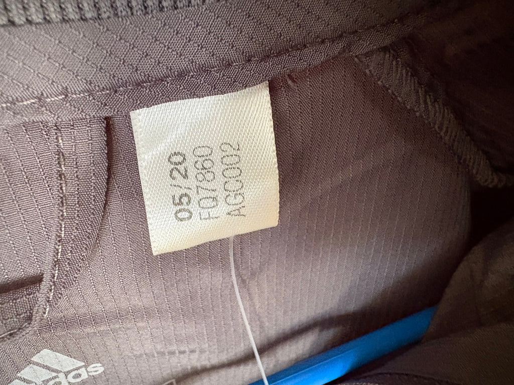 Chamarra con cierre completo Real Madrid (PARA NIÑOS)