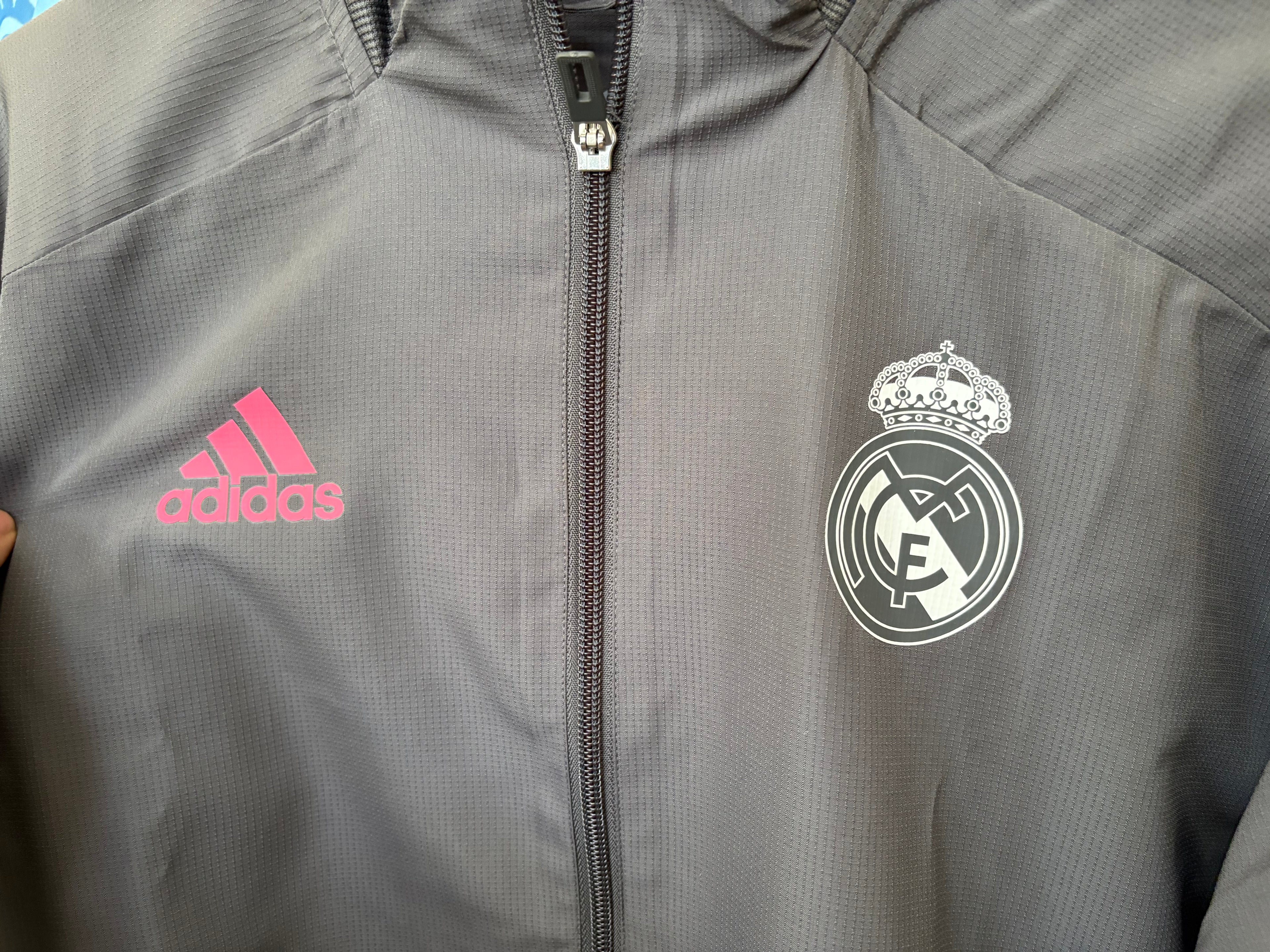 Chamarra con cierre completo Real Madrid (PARA NIÑOS)