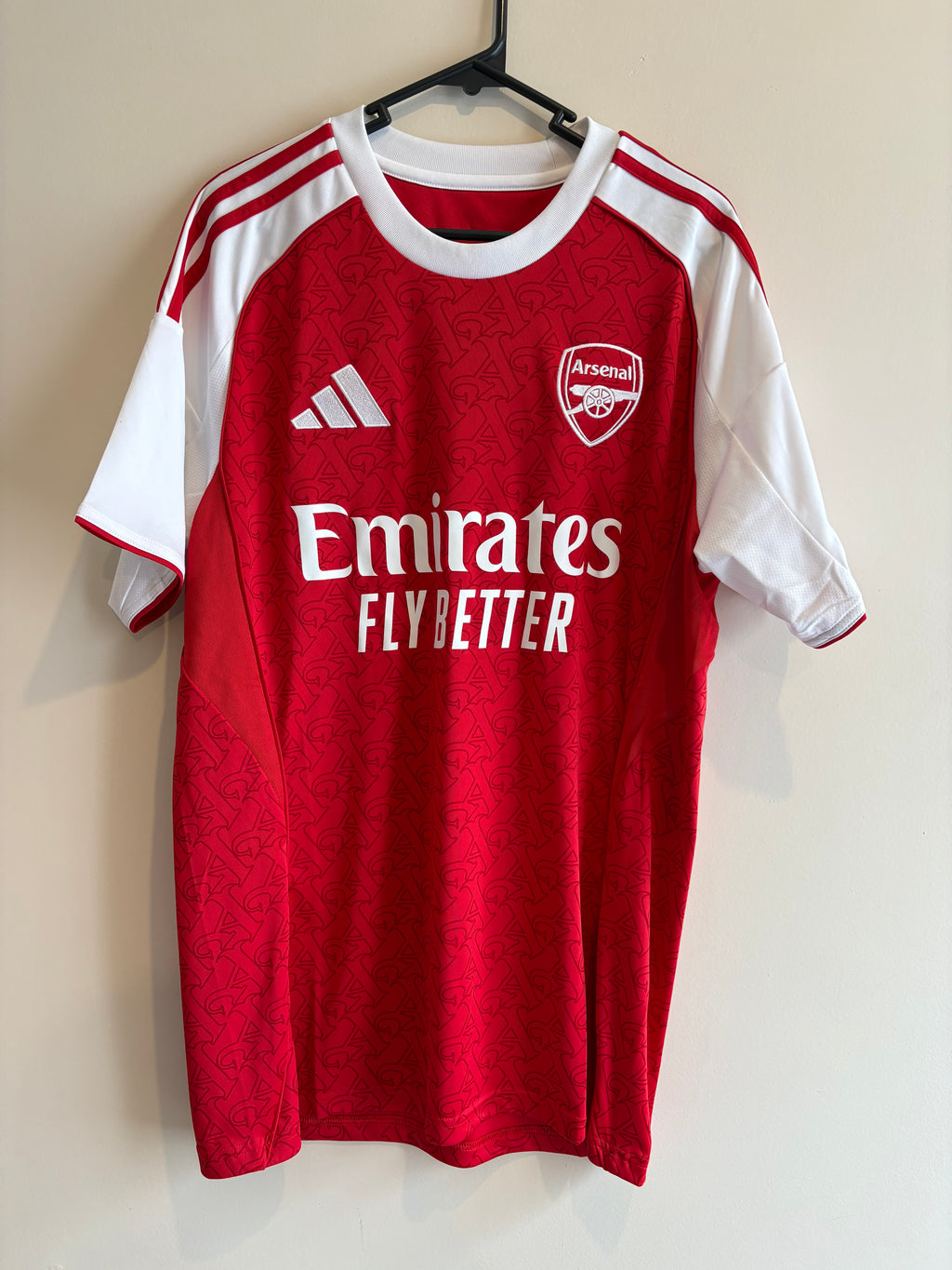 Jersey local Arsenal 26/27