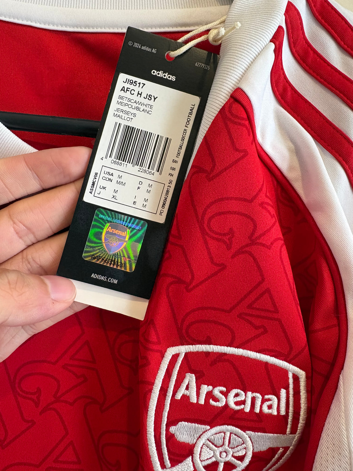 Jersey local Arsenal 26/27