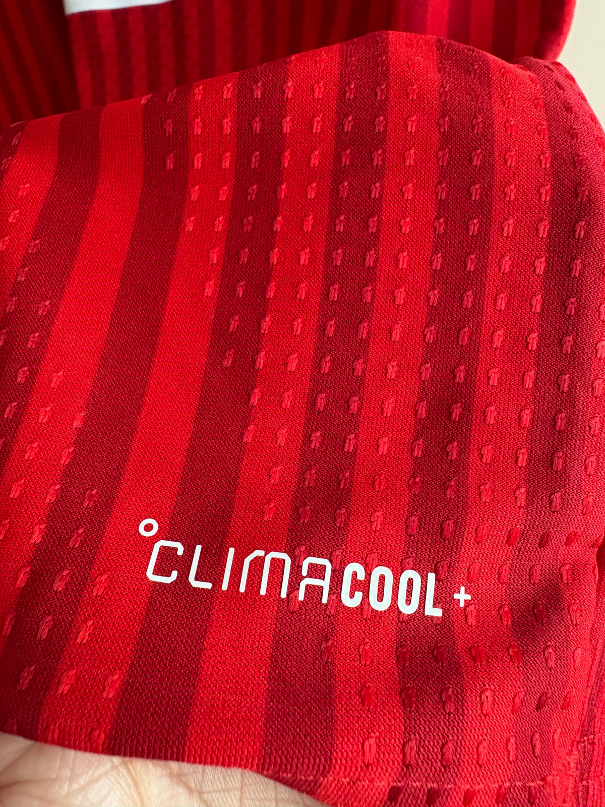 Jersey local FC Bayern Munich 26/27