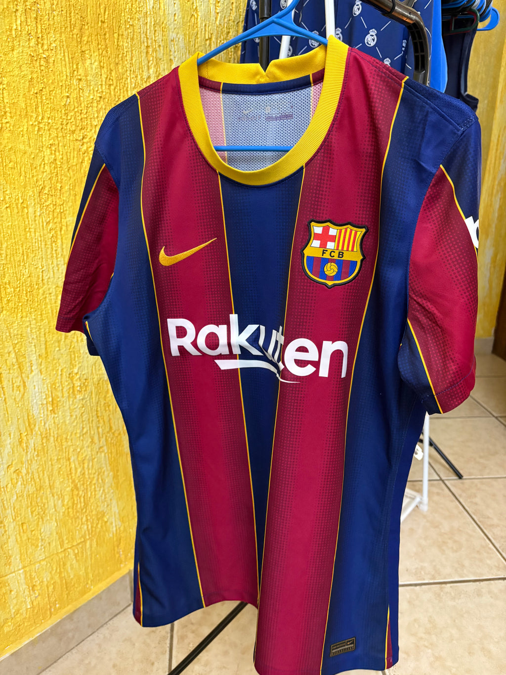 Jersey local FC Barcelona 20/21  Utileria (MESSI)